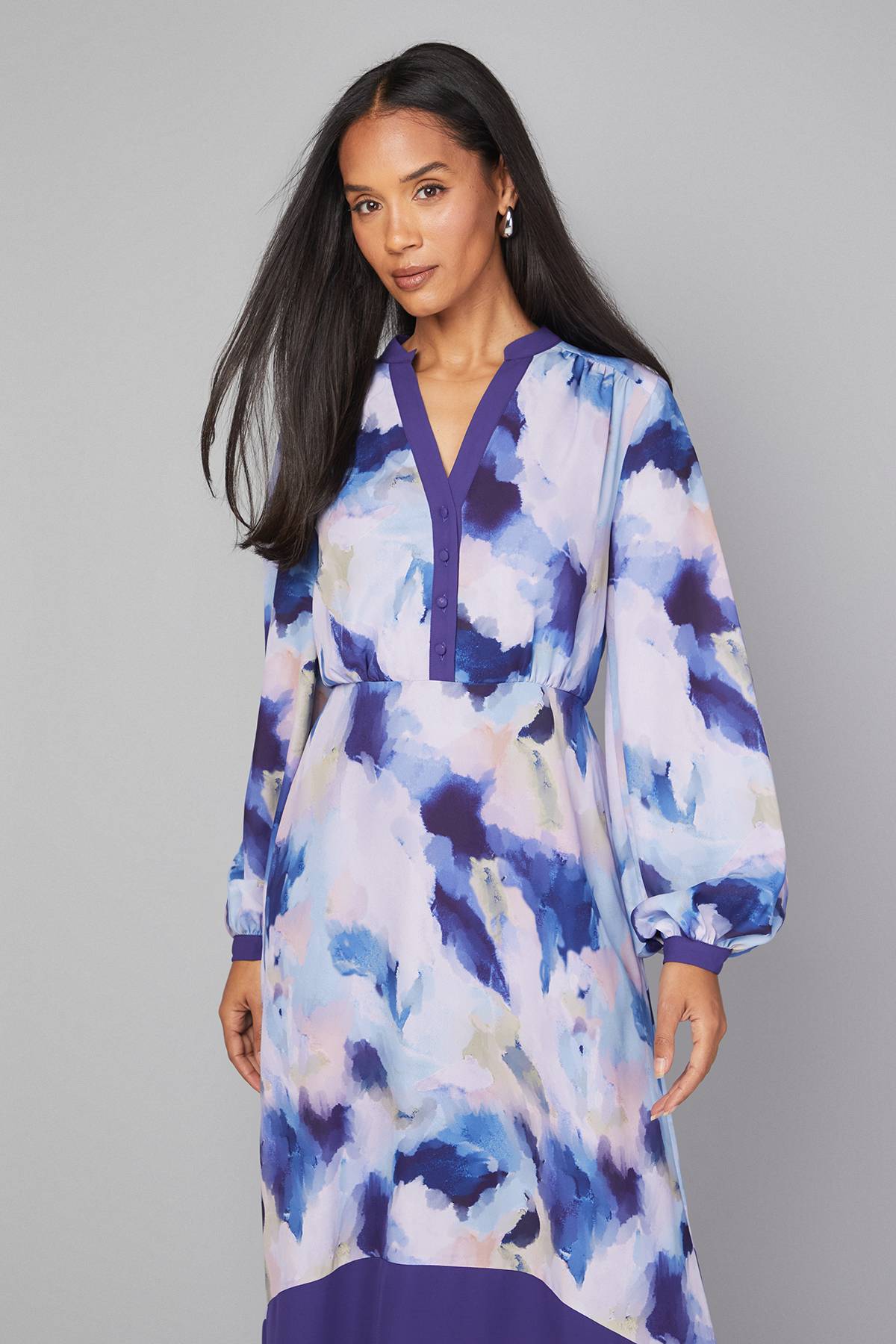 Wallis Robe Midi Abstraite Ceinturée à Contraste