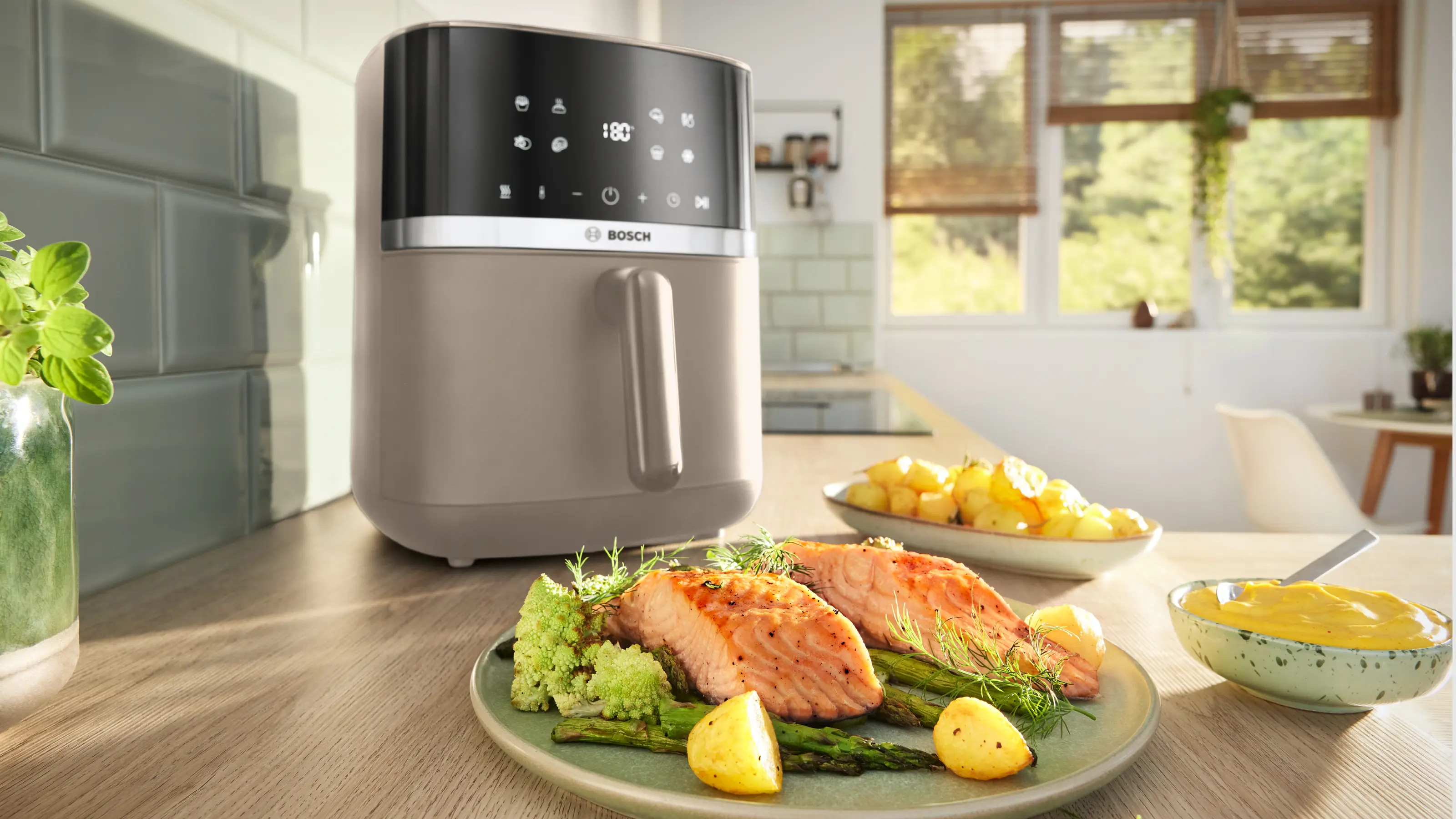 Serie 4 Air Fryer dark cream