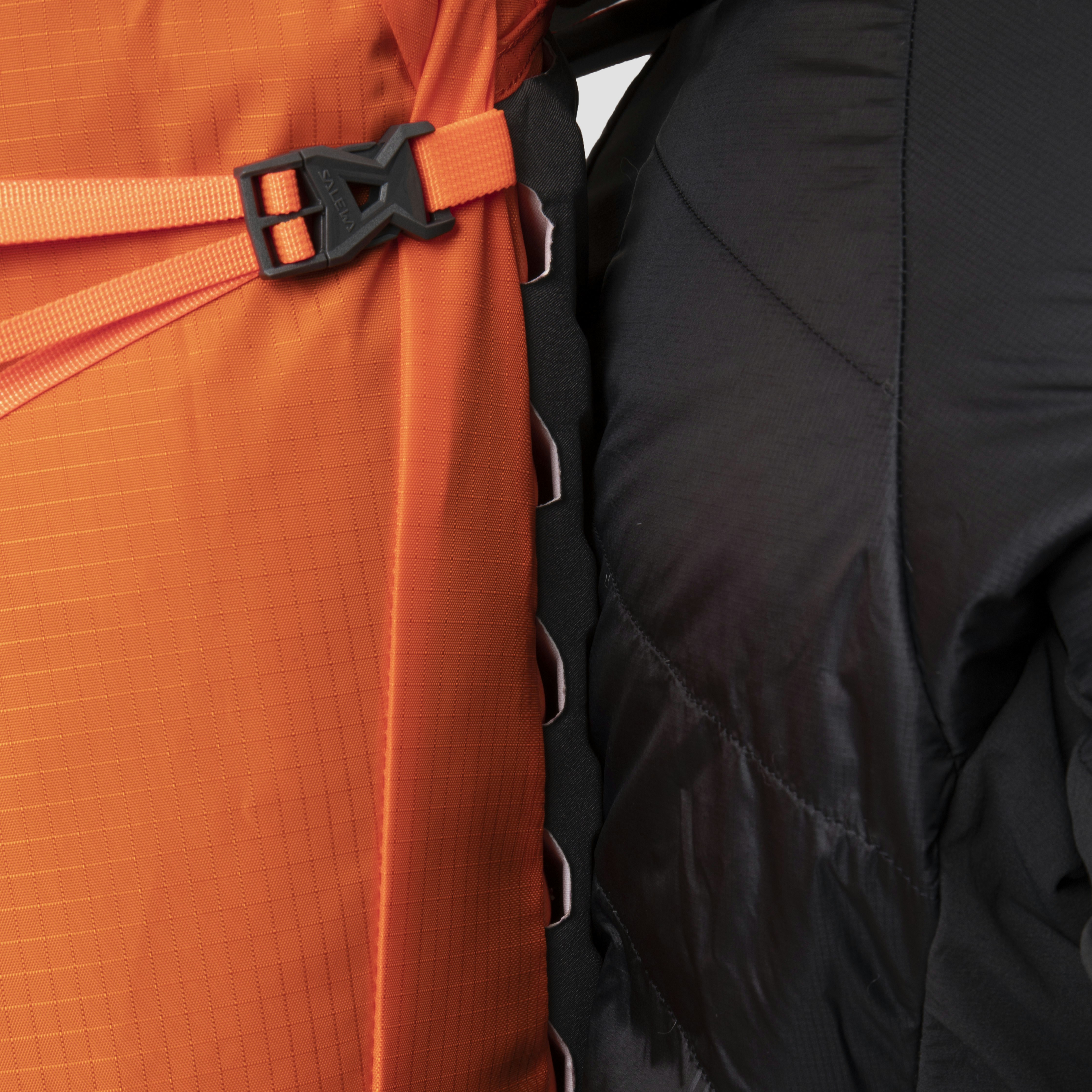 Mountain Trainer 2 25L Rucksack
