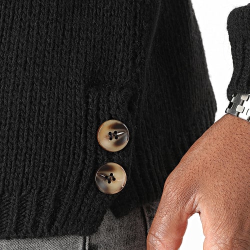 Pull Noir