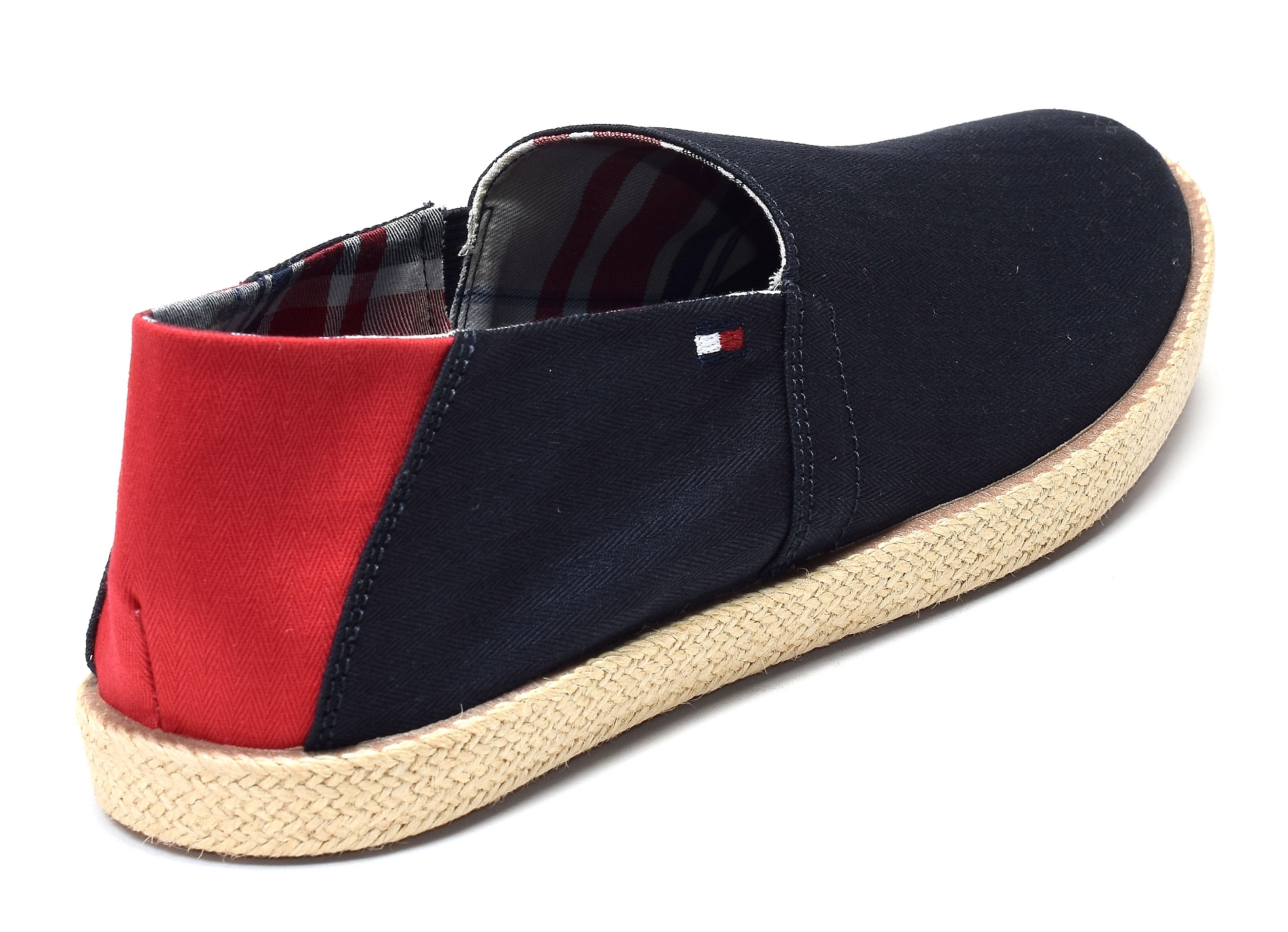 Easy summer slip on 0569 marine