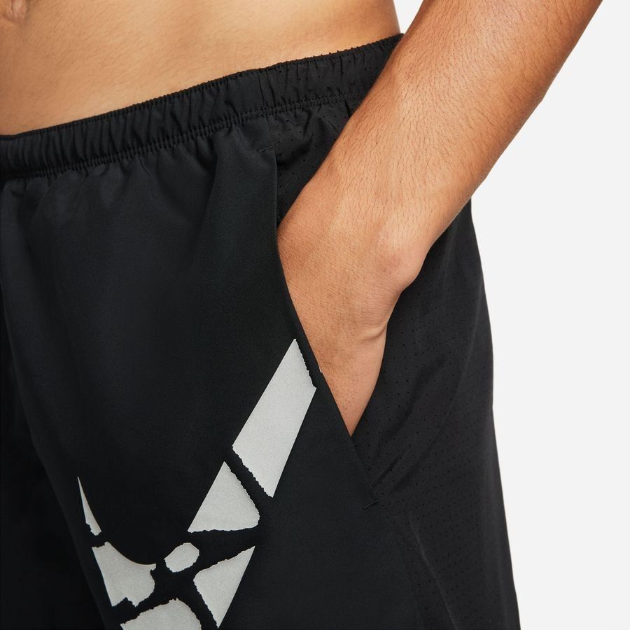 Nike Short Dri-FIT Challenger Run Division - Noir/Argenté