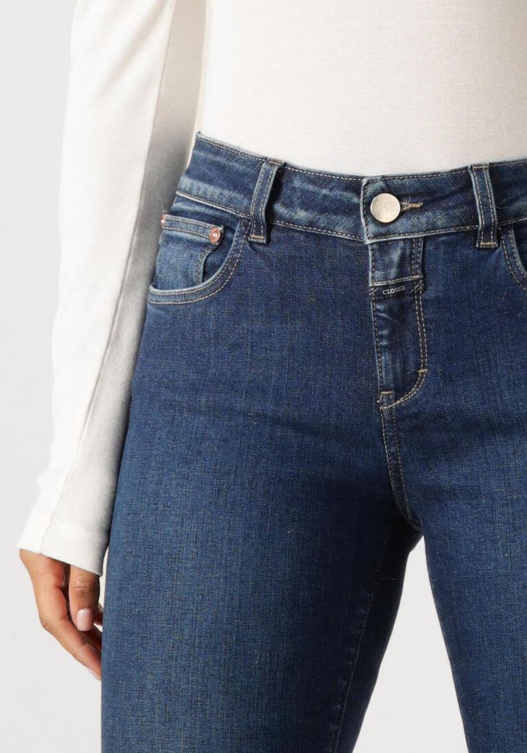 donkerblauwe closed slim fit jeans baker 1