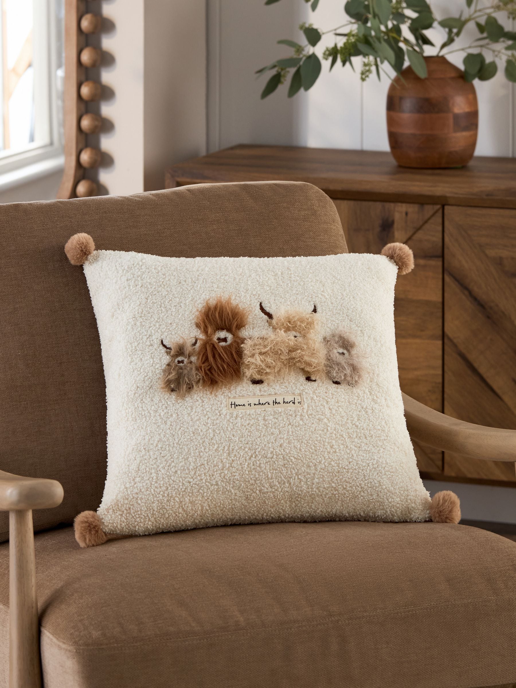 Hamish the Highland Cow - Zacht bouclé kussen