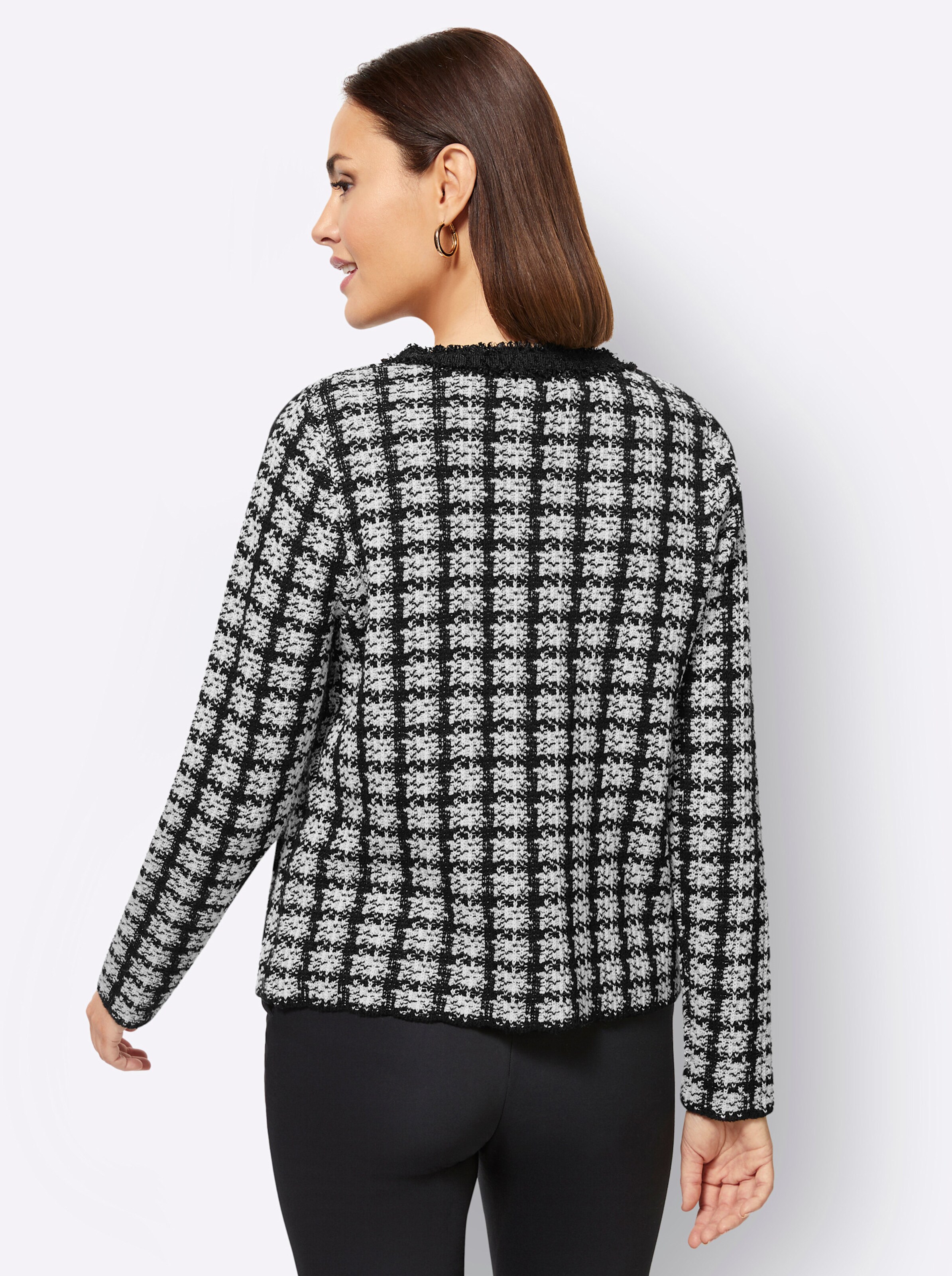 Jacquardstrickjacke in schwarz-ecru-gemustert
