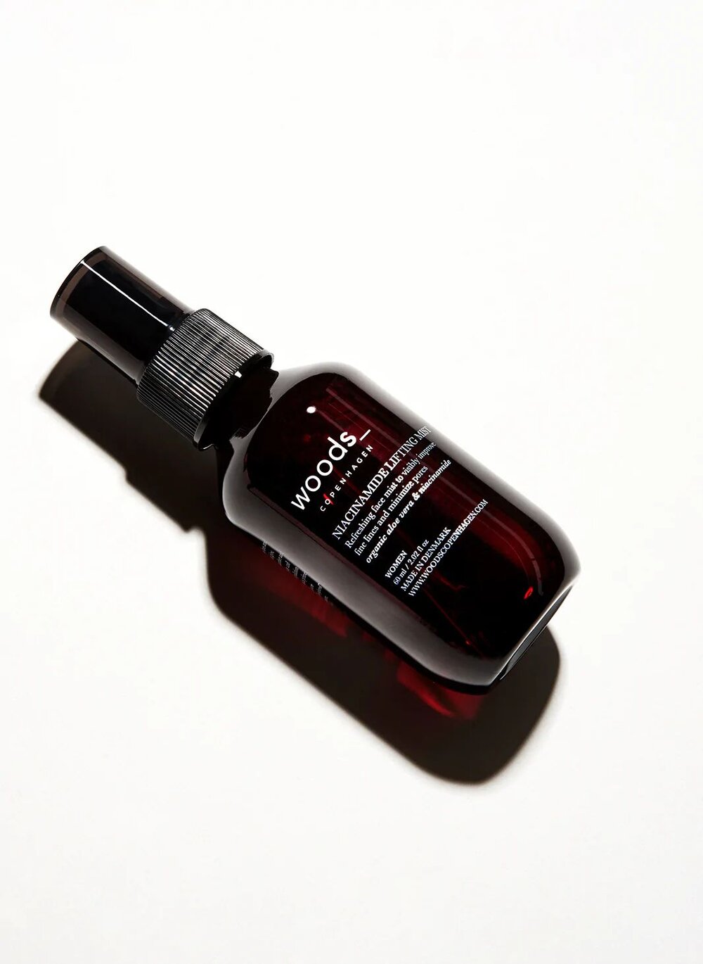 Woods Copenhagen  Niacinamid Lifting ansigtsmist - 60 ml.