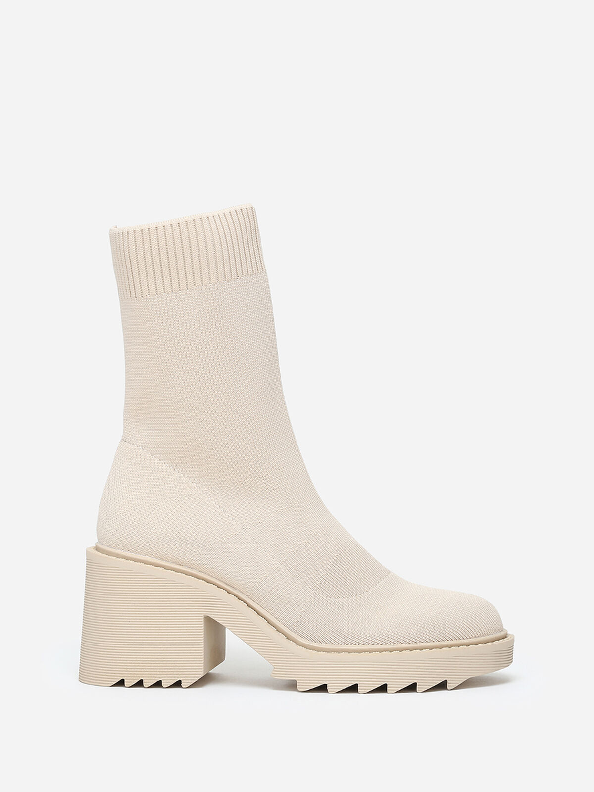 Bottines en maille à semelle crantée- Beige