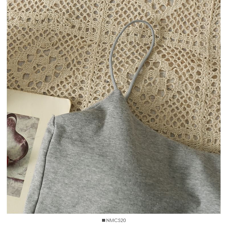 Lemongrass - Open-Back Effen Cami Top met Pads