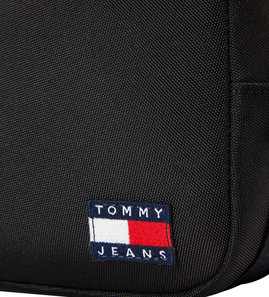 Bolsa de ombro preta Tommy Jeans Daily