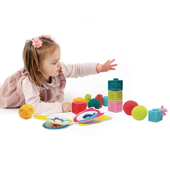 Coffret d'éveil - livres + cubes + balles