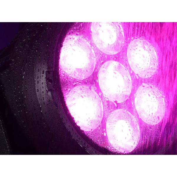 Eurolite LED IP PAR 7x10W RGBL Spot