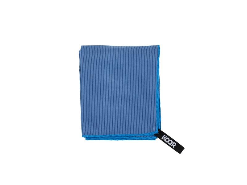 KOOR Badetuch Silva Onda Blu L 80 x 130 cm Outdoor-Badetuch mit Silber-Ionen Veredelung