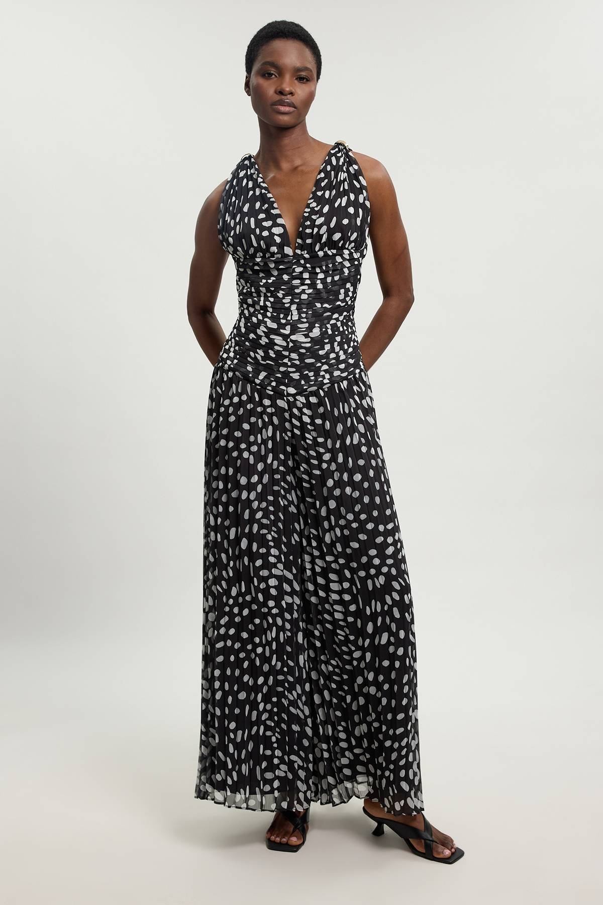 KarenMillen Combinaison Petite En Georgette Gaufrée À Pois Avec Dos Croisé