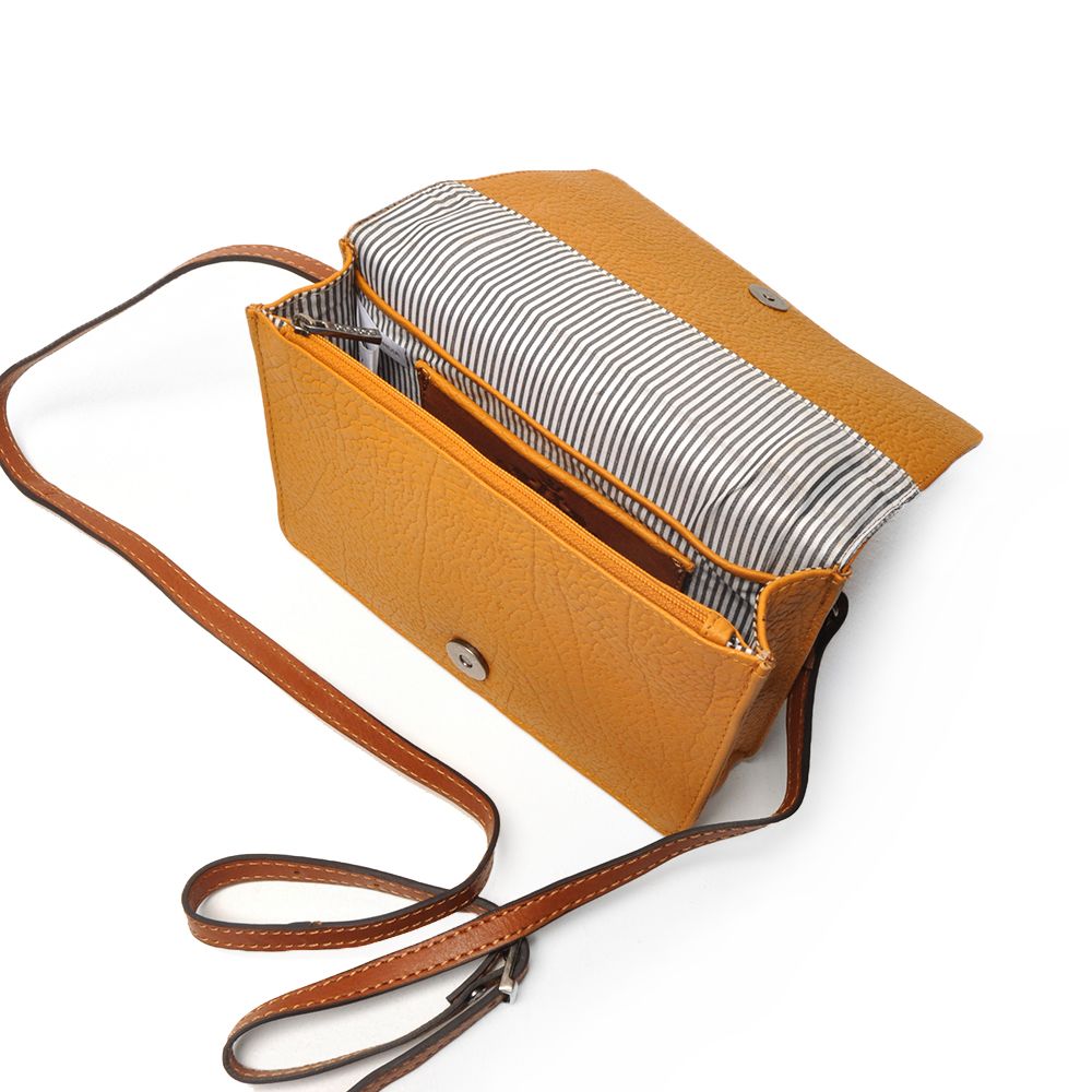 Berba Chamonix Crossbody Bag Geel