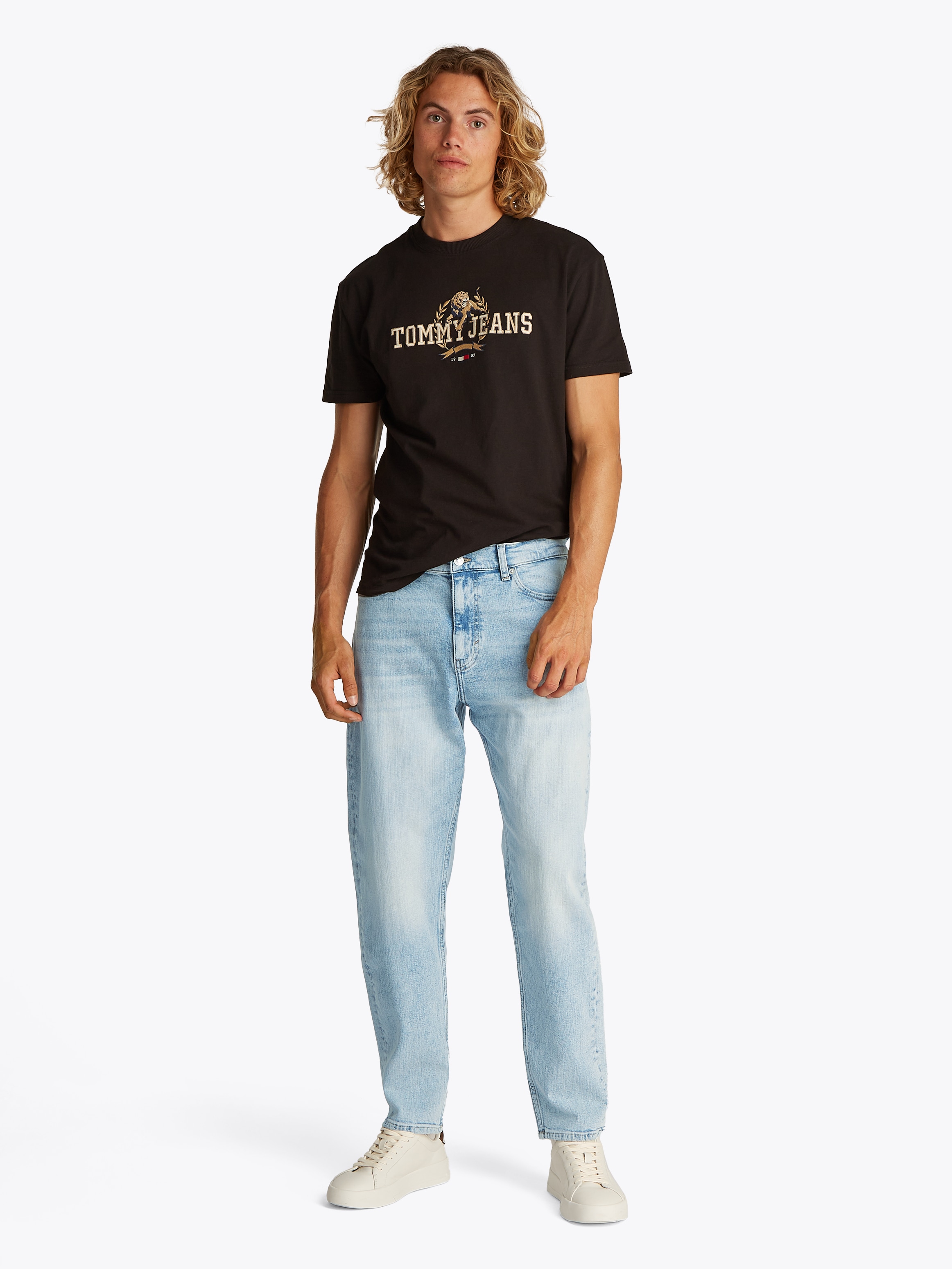 Tommy Jeans Gerade Jeans »Isaac Relaxed Tapered« Relaxed‑Fit‑Jeans mit konisch zulaufendem Bein