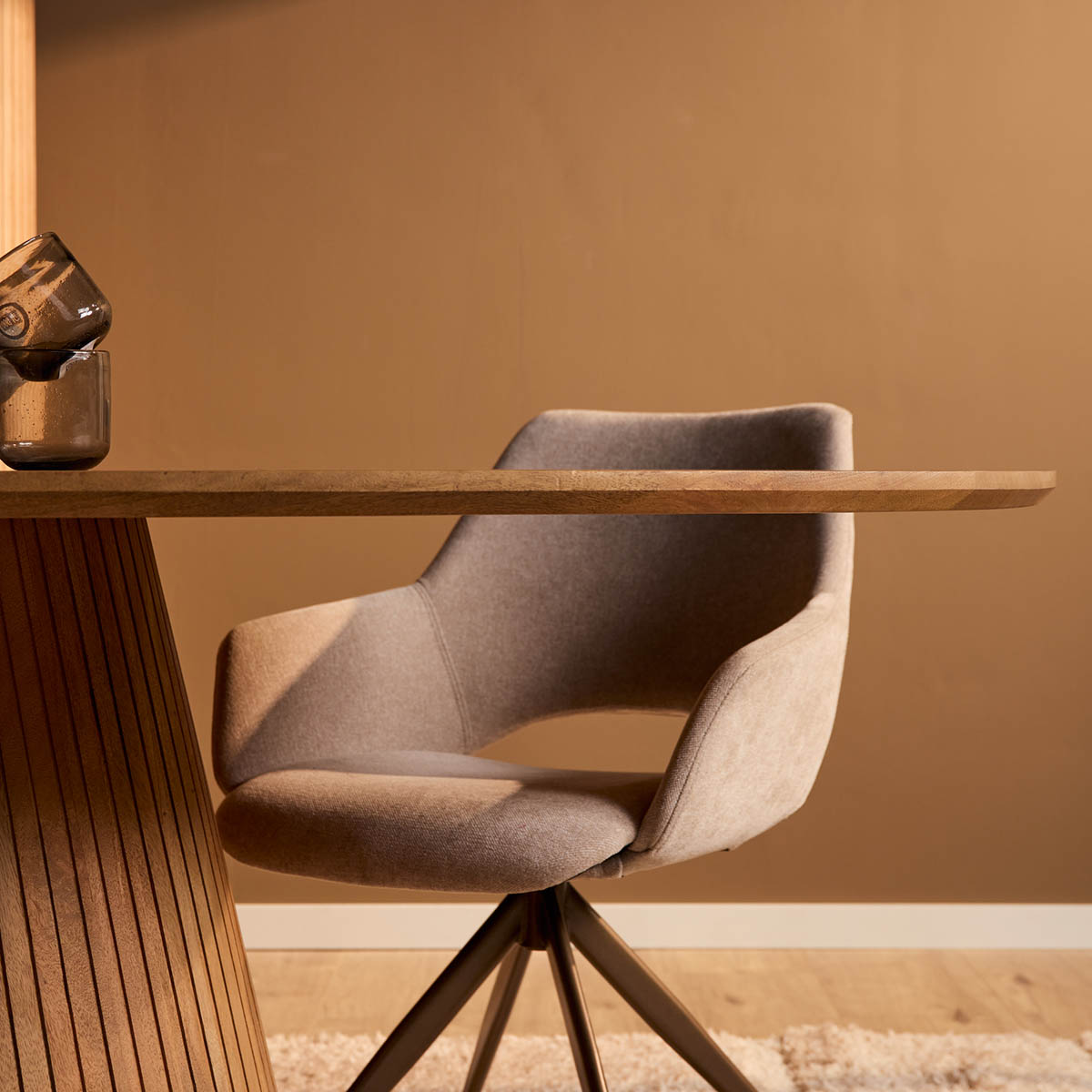 Eettafel Sol ovaal 240 cm
