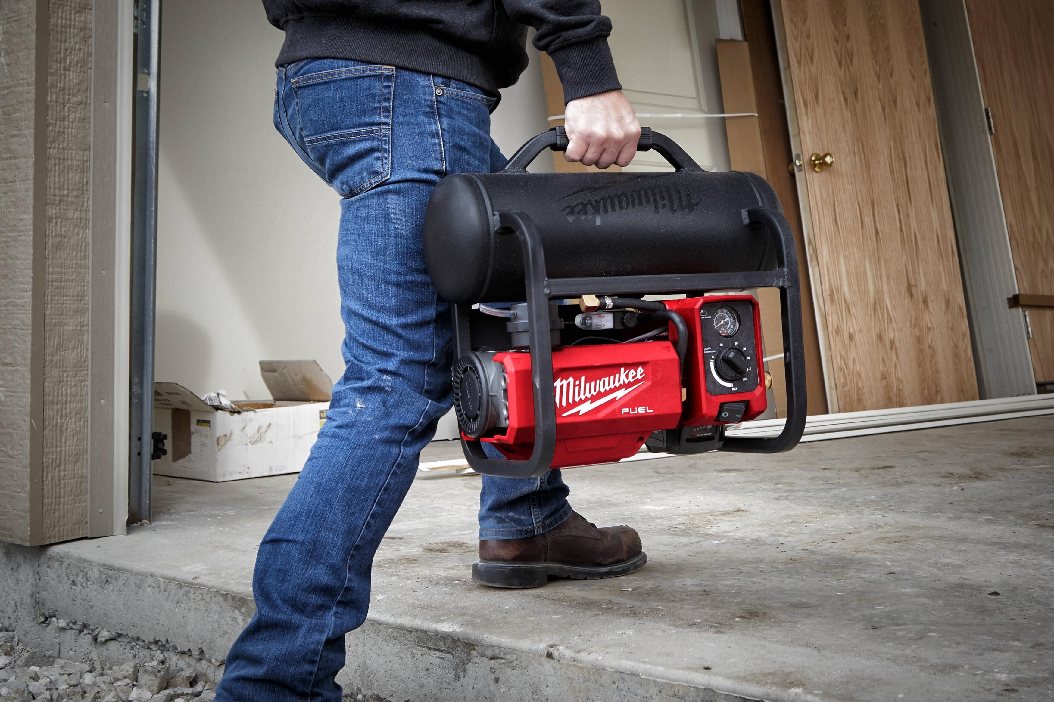 Milwaukee M18 FUEL™ FAC-0 Accu Compressor 18V Basic Body - 4933472166