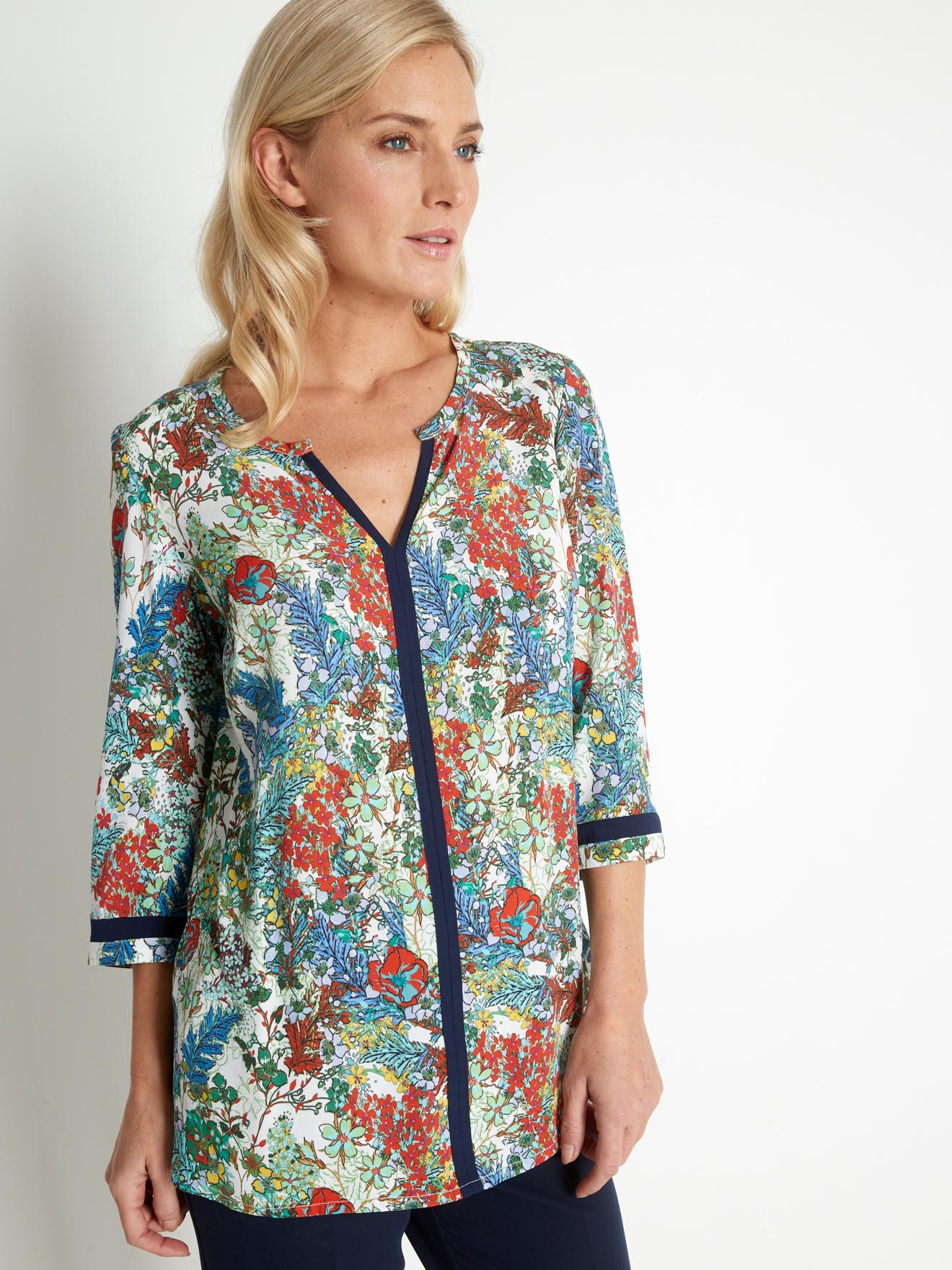 Blouse tunique poitrine généreuse