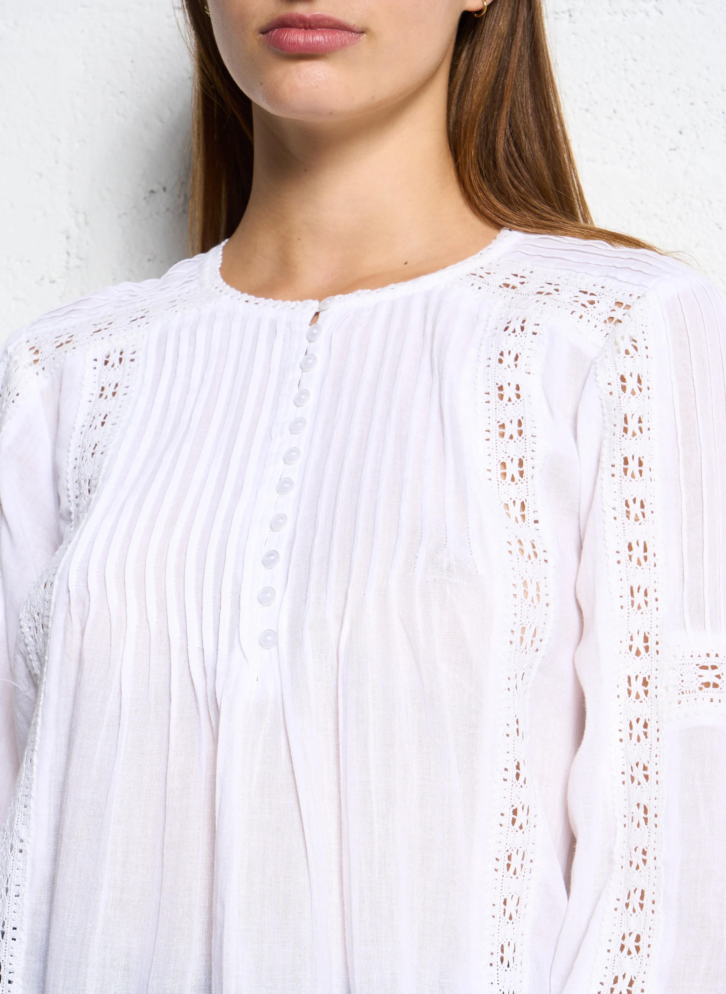 TASMANA - Blouse à broderies anglaises en coton | Blanc