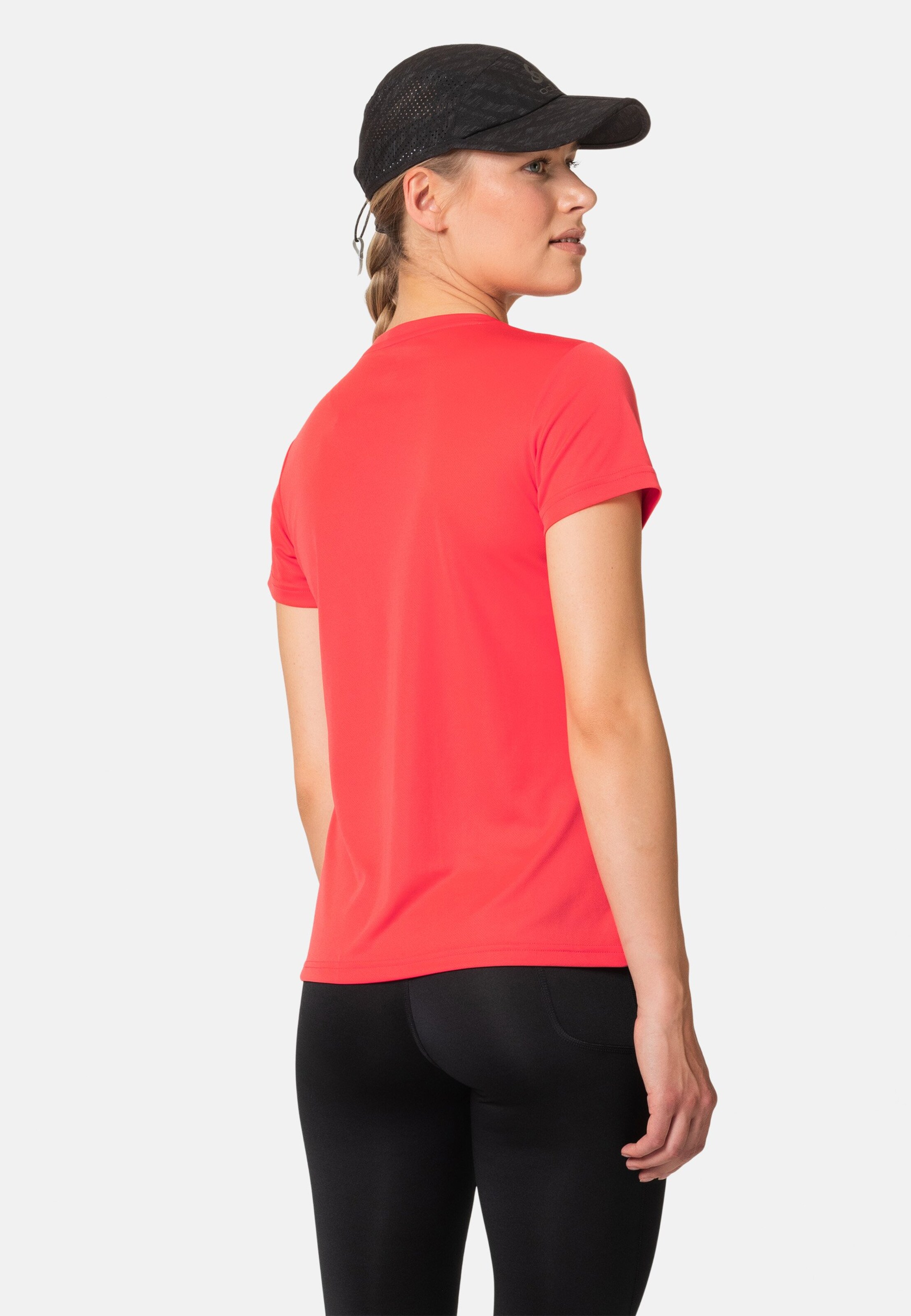 Essential Flyer Laufshirt in cayenne