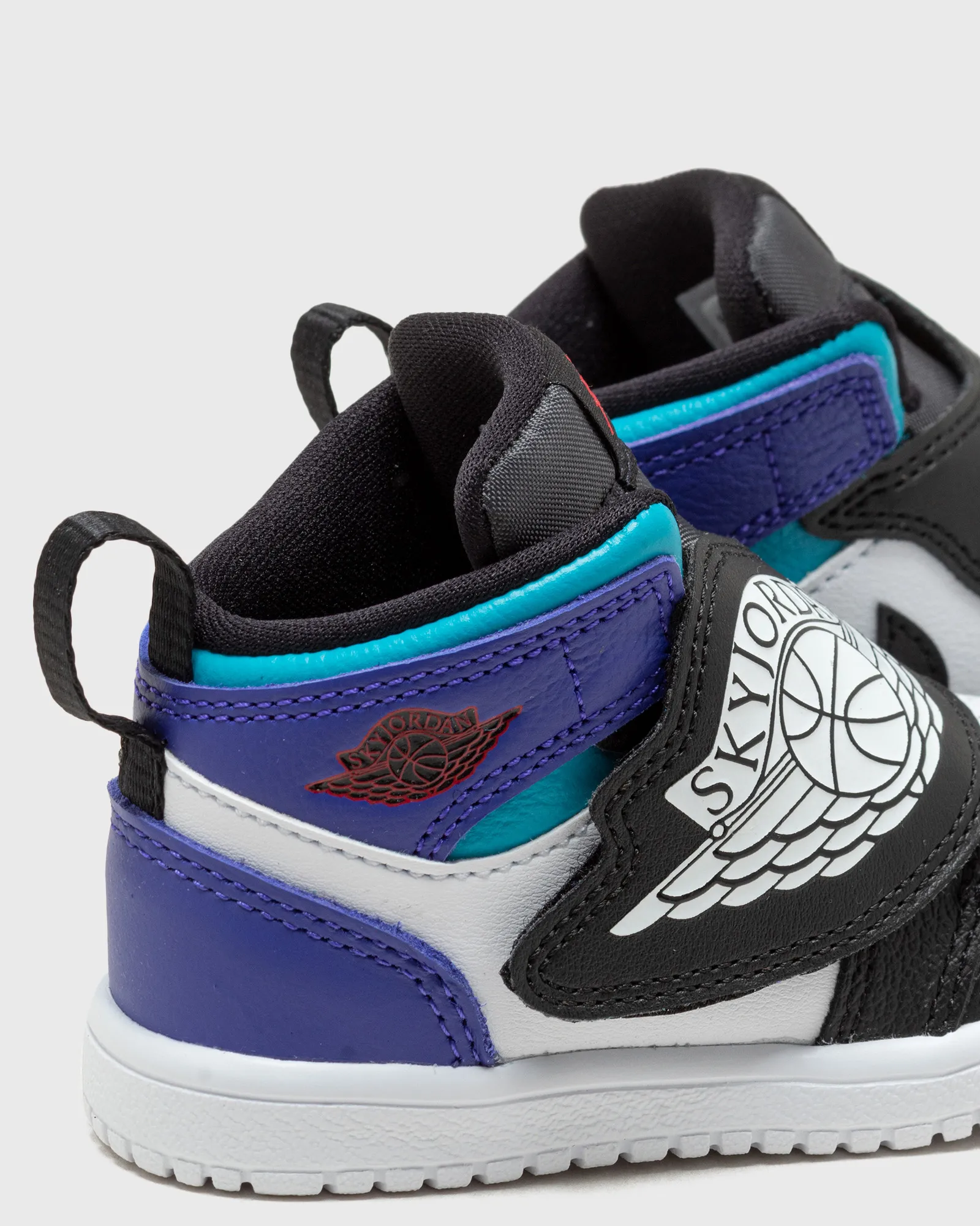 Tênis Jordan Sky Jordan 1 para Bebê/Criança