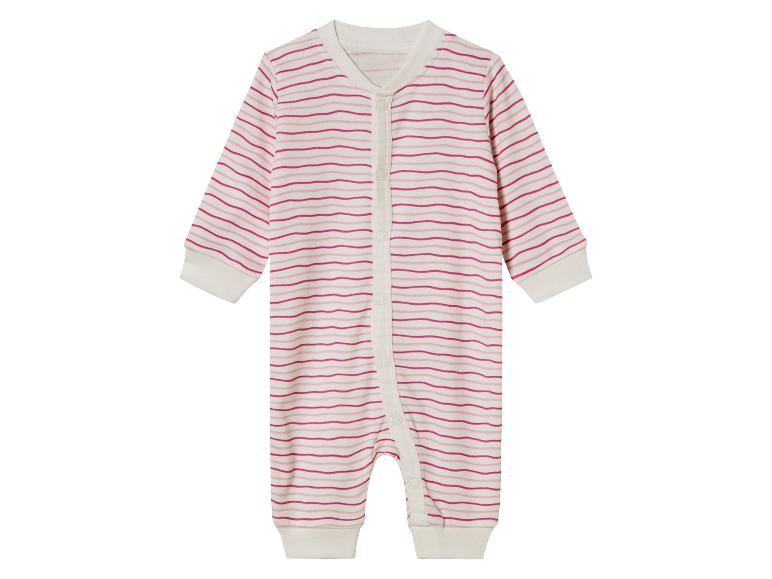 2 baby pyjama's