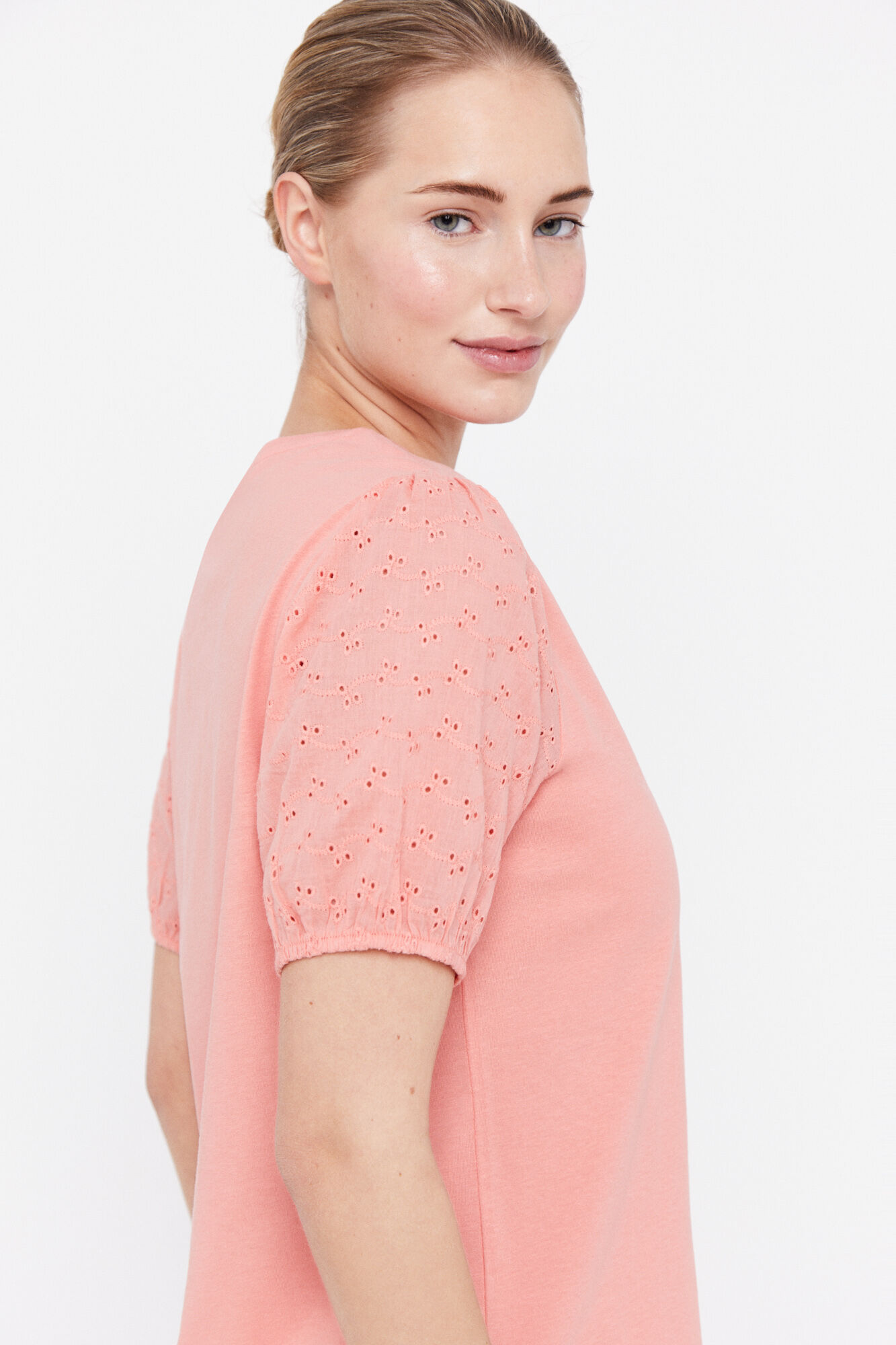 Camiseta com mangas bufantes - Coral