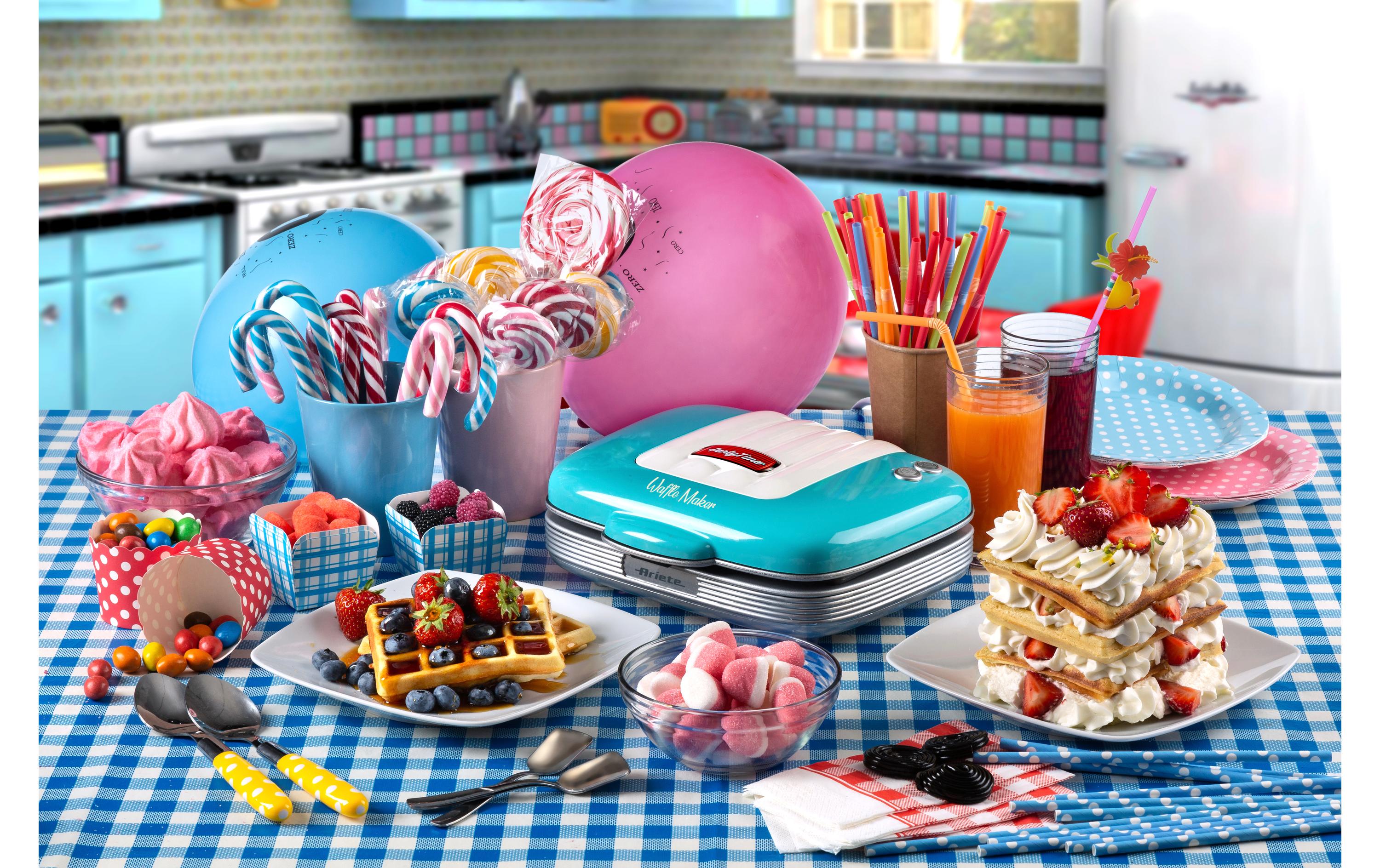 Waffeleisen Party Time ARI-1973-BL BlauWaffelautomat