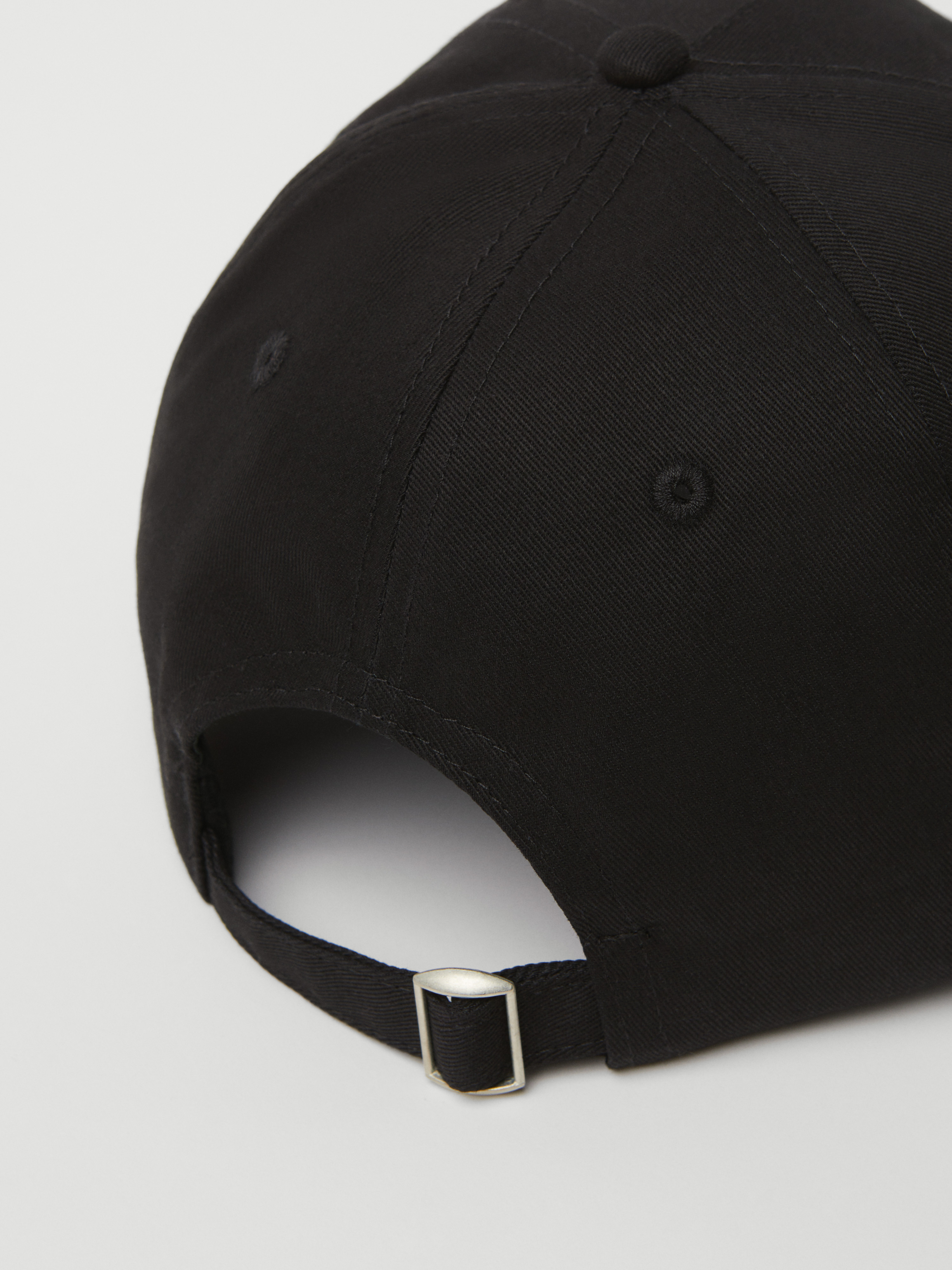 Ace Cap Unisex Black Beauty