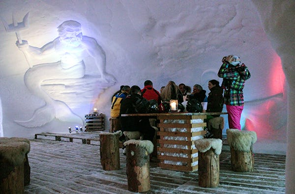 Übernachtung im Iglu und romantisches Wochenende in Ötz