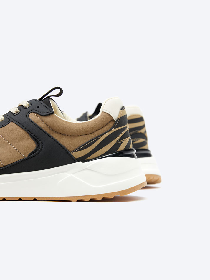 Estilo esportivo casual - Preto