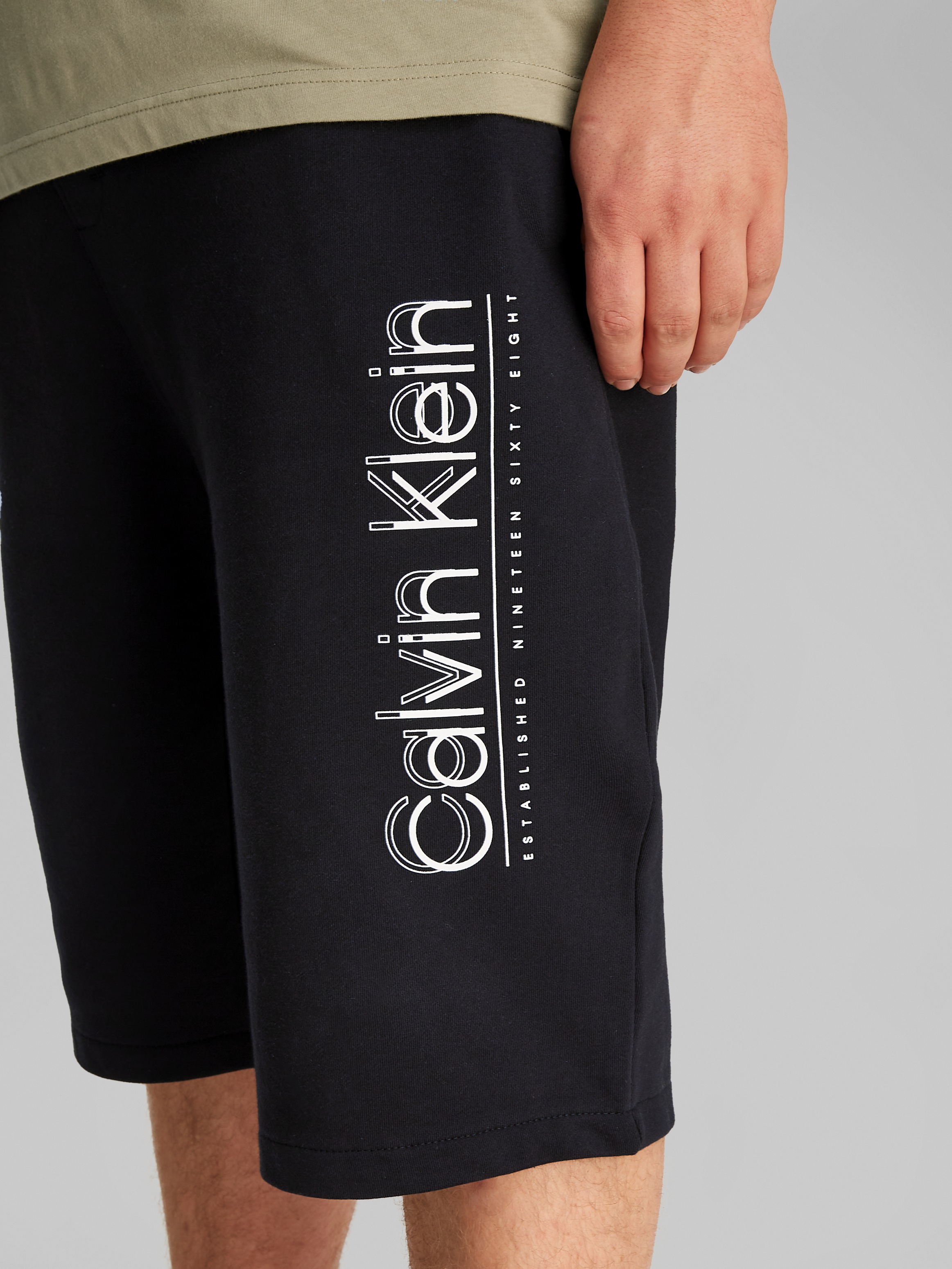 Calvin Klein Big&Tall Shorts »BT_CP-DOUBLE LOGO SWEATSHORTS«  in grossen Grössen