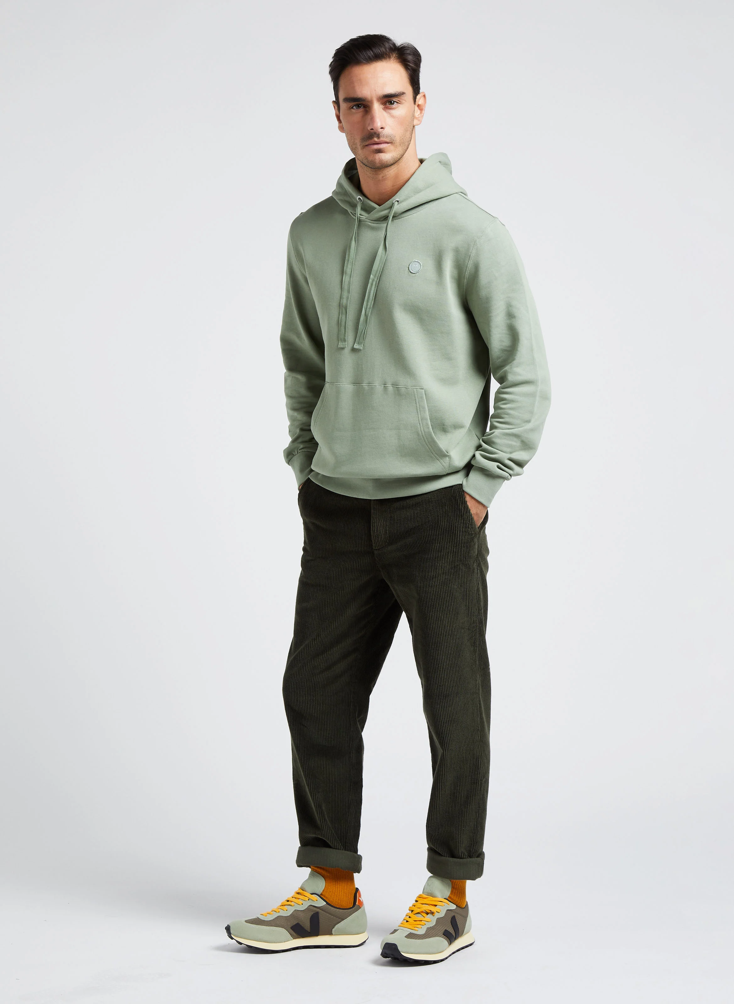 CHUCK - Pantalon chino en velours côtelé | Vert