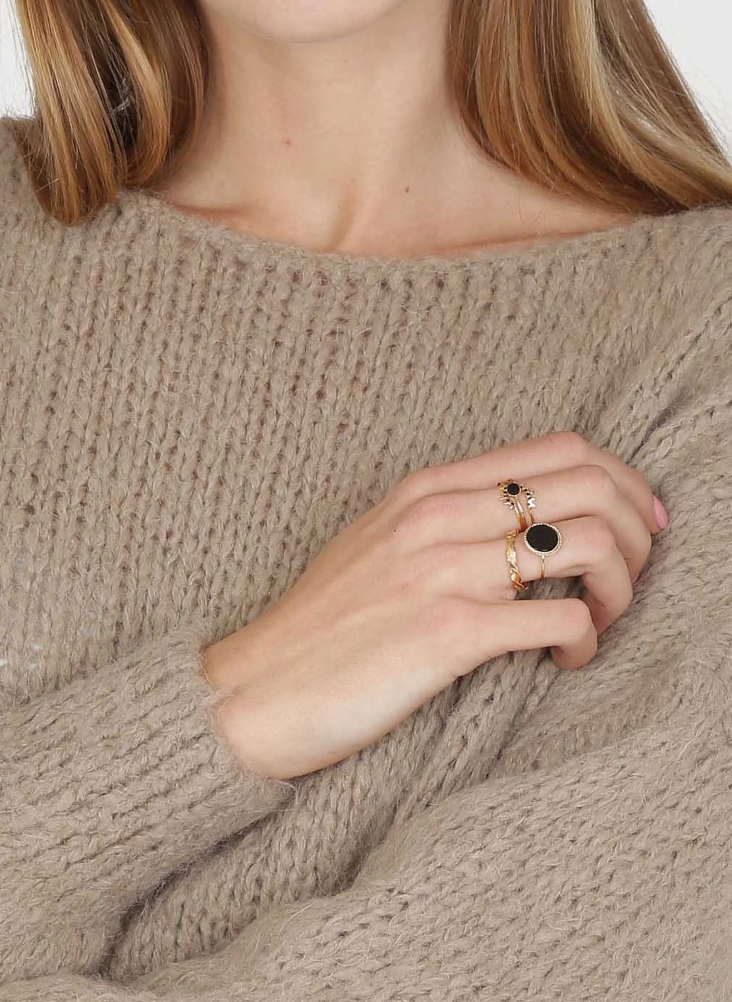 LADY - Bague ajustable en laiton et pierre fine plate | Noir