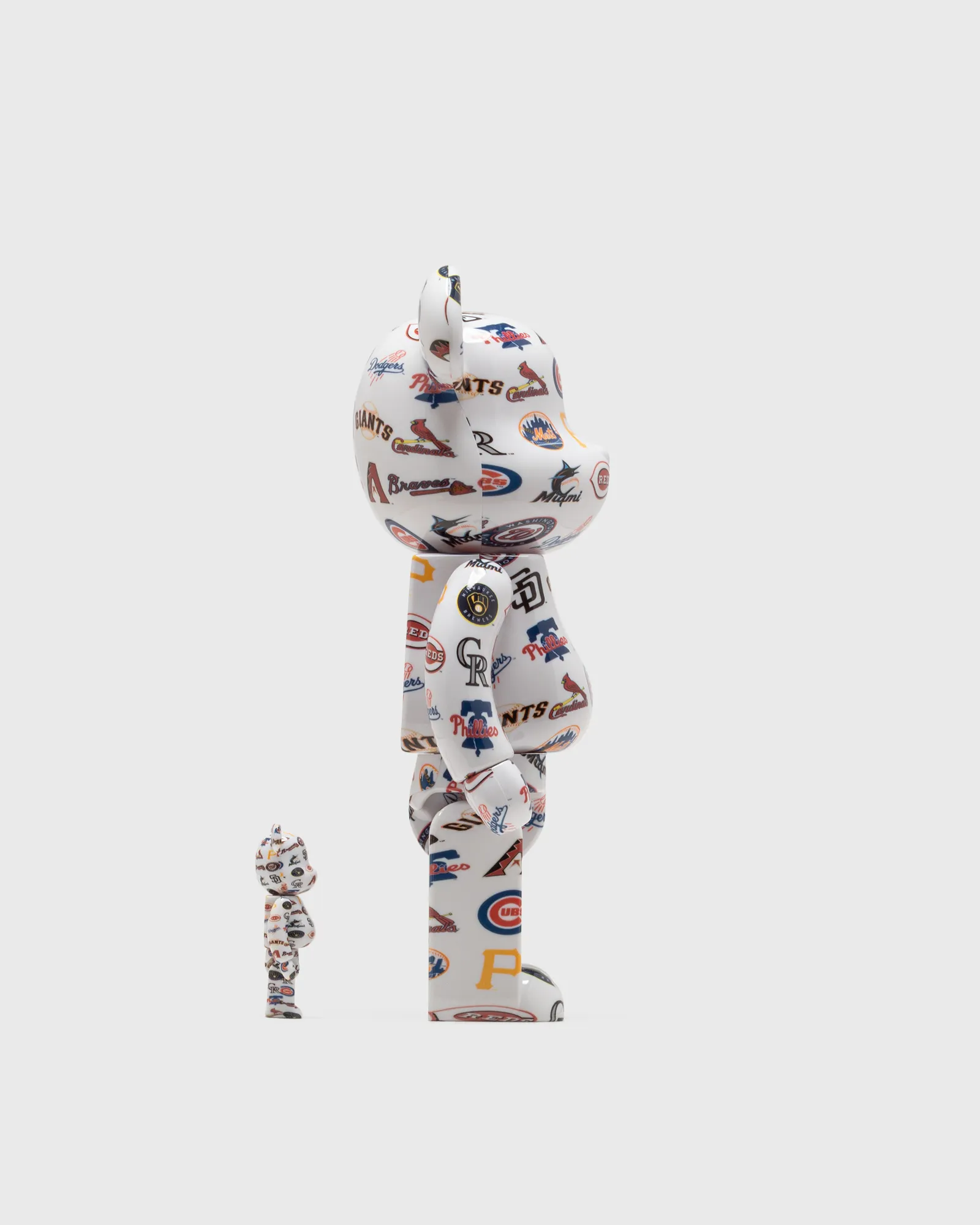 MEDICOM BEARBRICK 400% MLB NATIONAL LEAGUE 2-PACK
