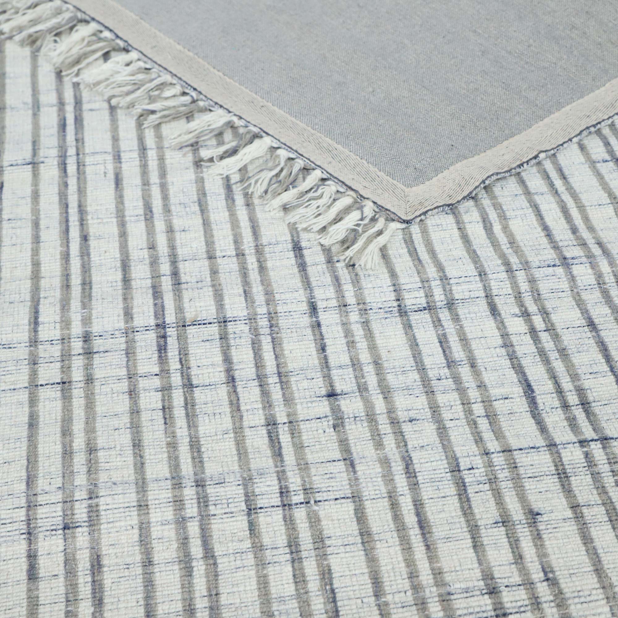 Teppich 'Agapi' weiß, grau, blau, B 200 cm, L 140 cm von fischer's lagerhaus