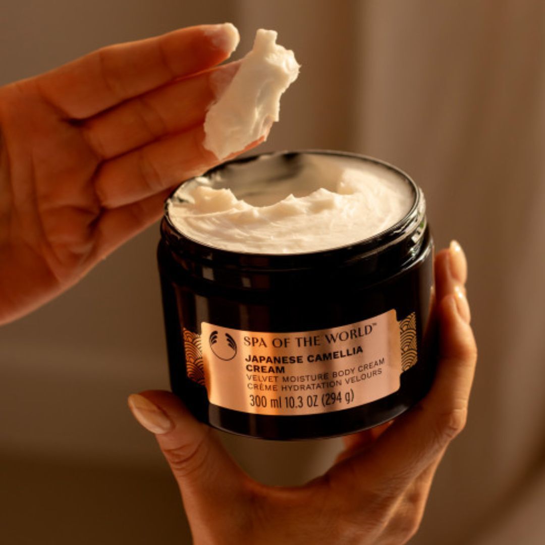 The Body Shop SPA OF THE WORLD Creme Corporal Japanese Camellia - 300ml