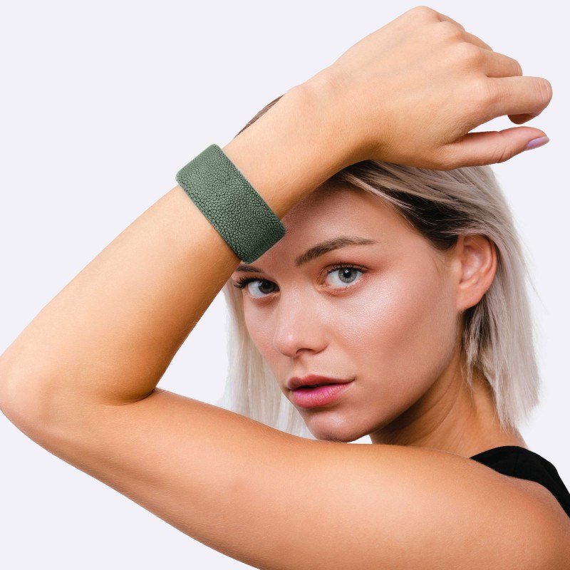 Bracelet Galuchat vert 30