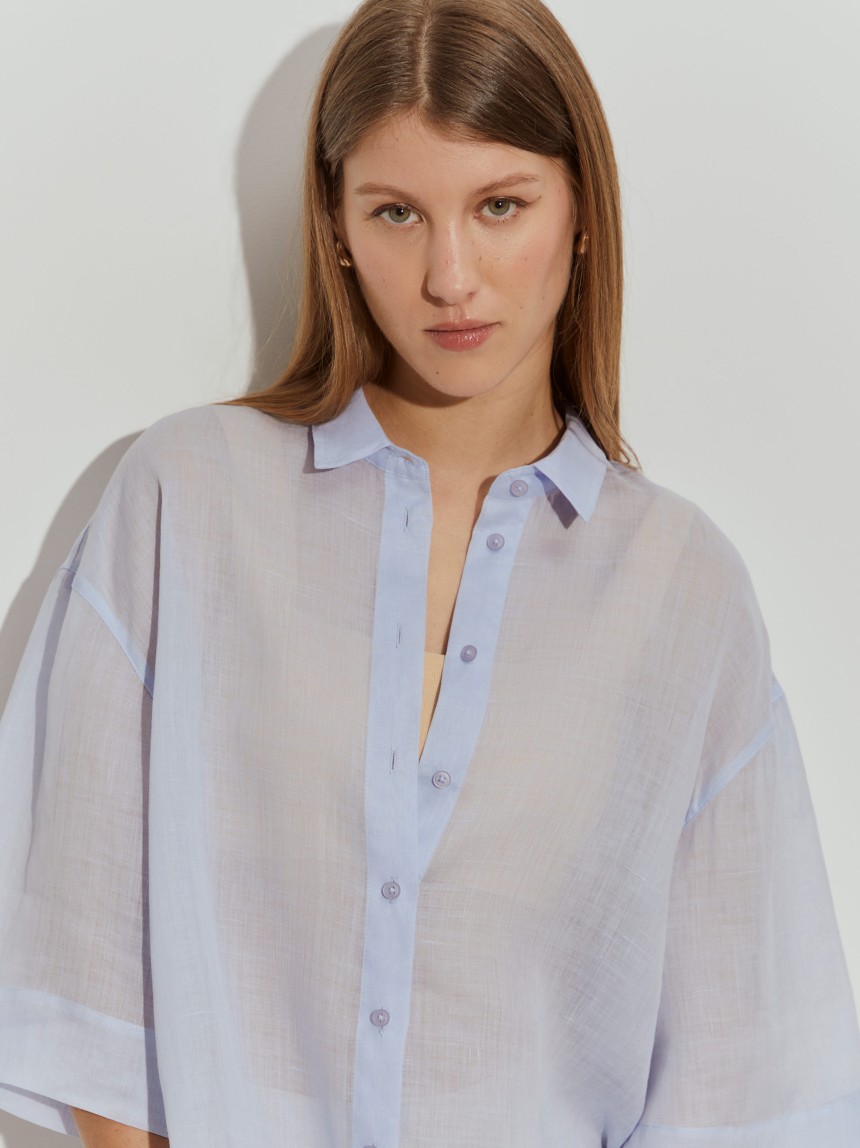 Camisa oversize manga curta em rami