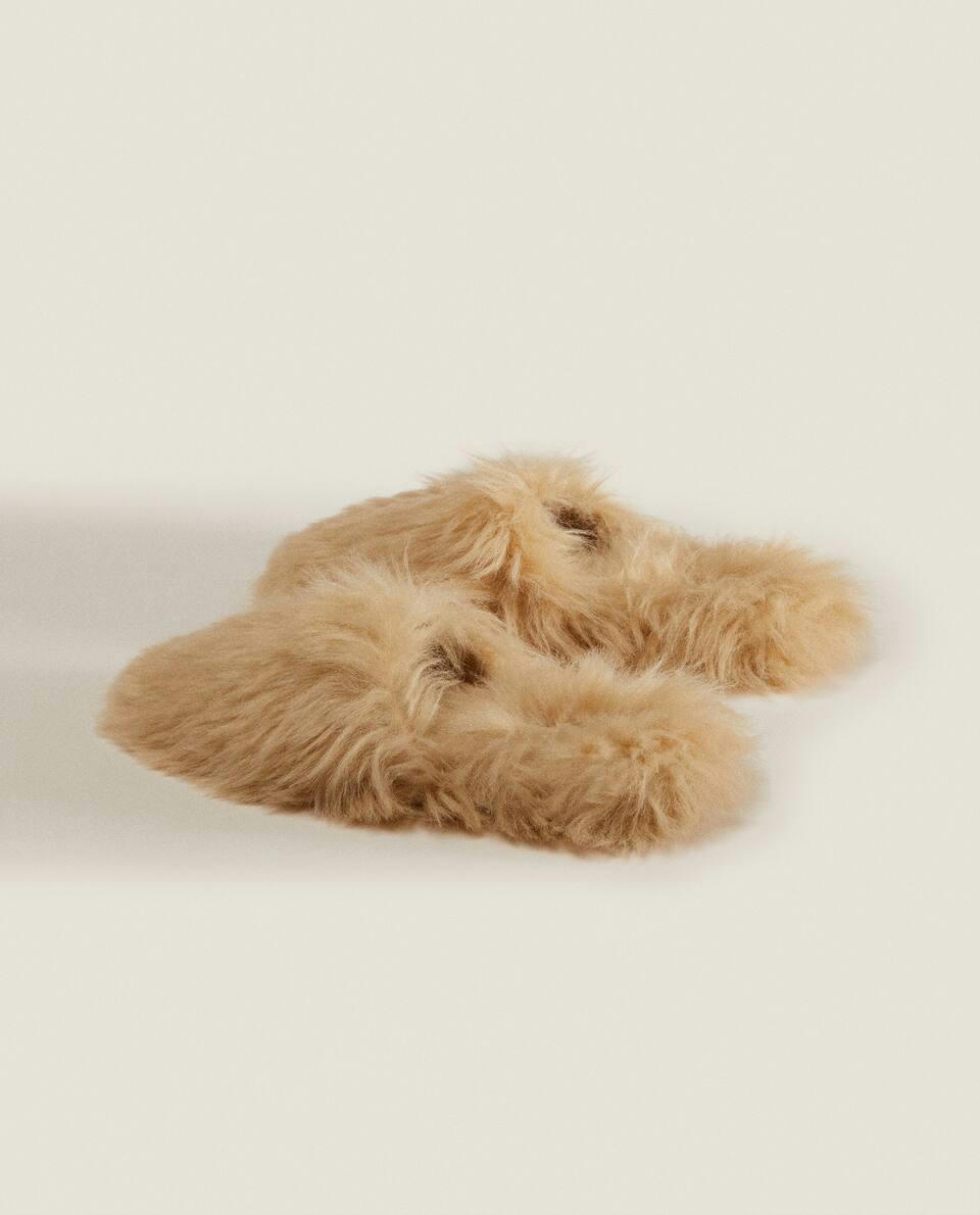 Chinelo Mule de Pele Sintética