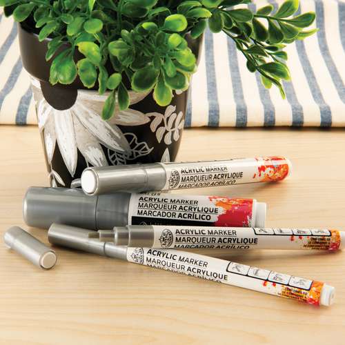Royal & Langnickel® ACRYLIC MARKER – 4er Sets