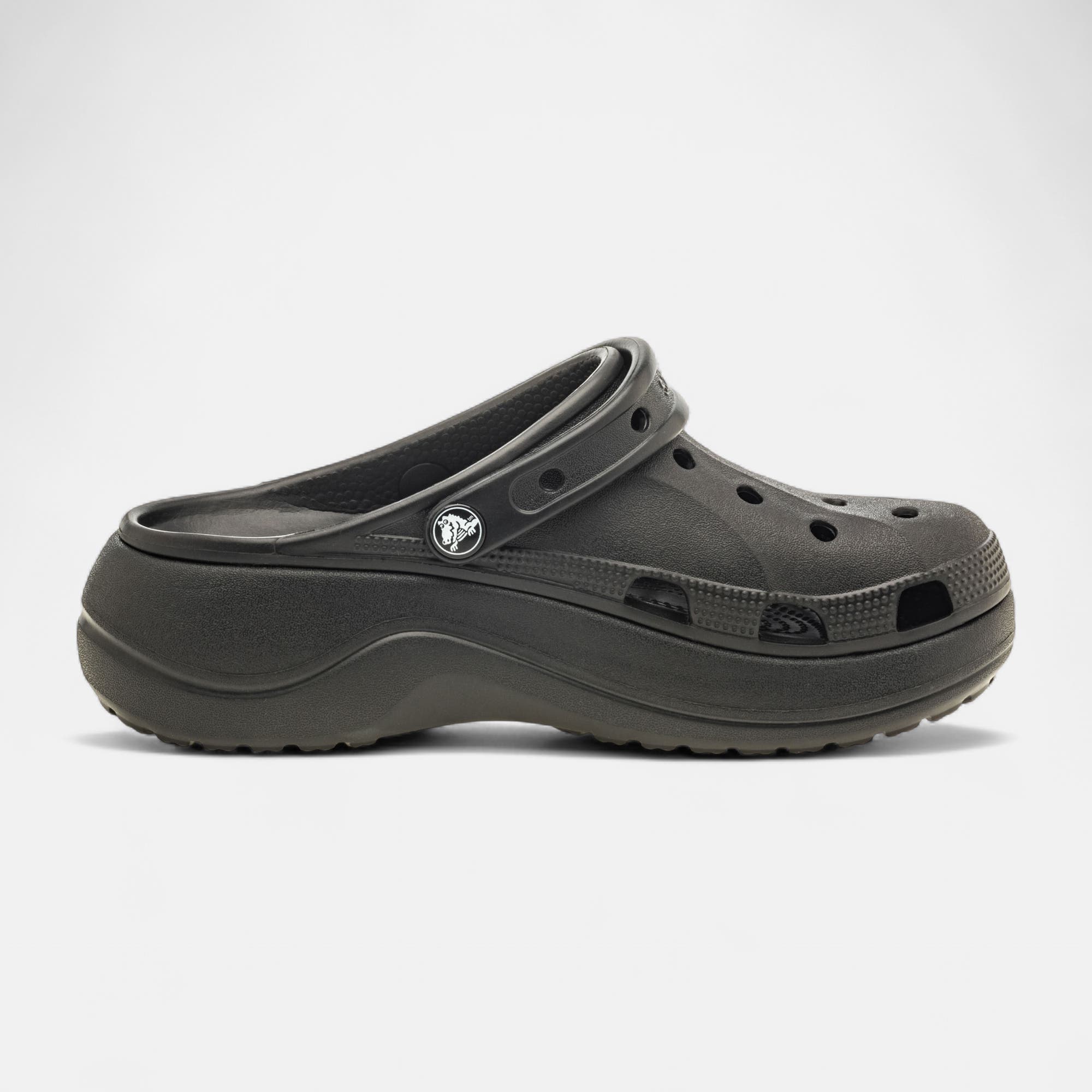 Claquettes de plage à talon compensé Femme noir