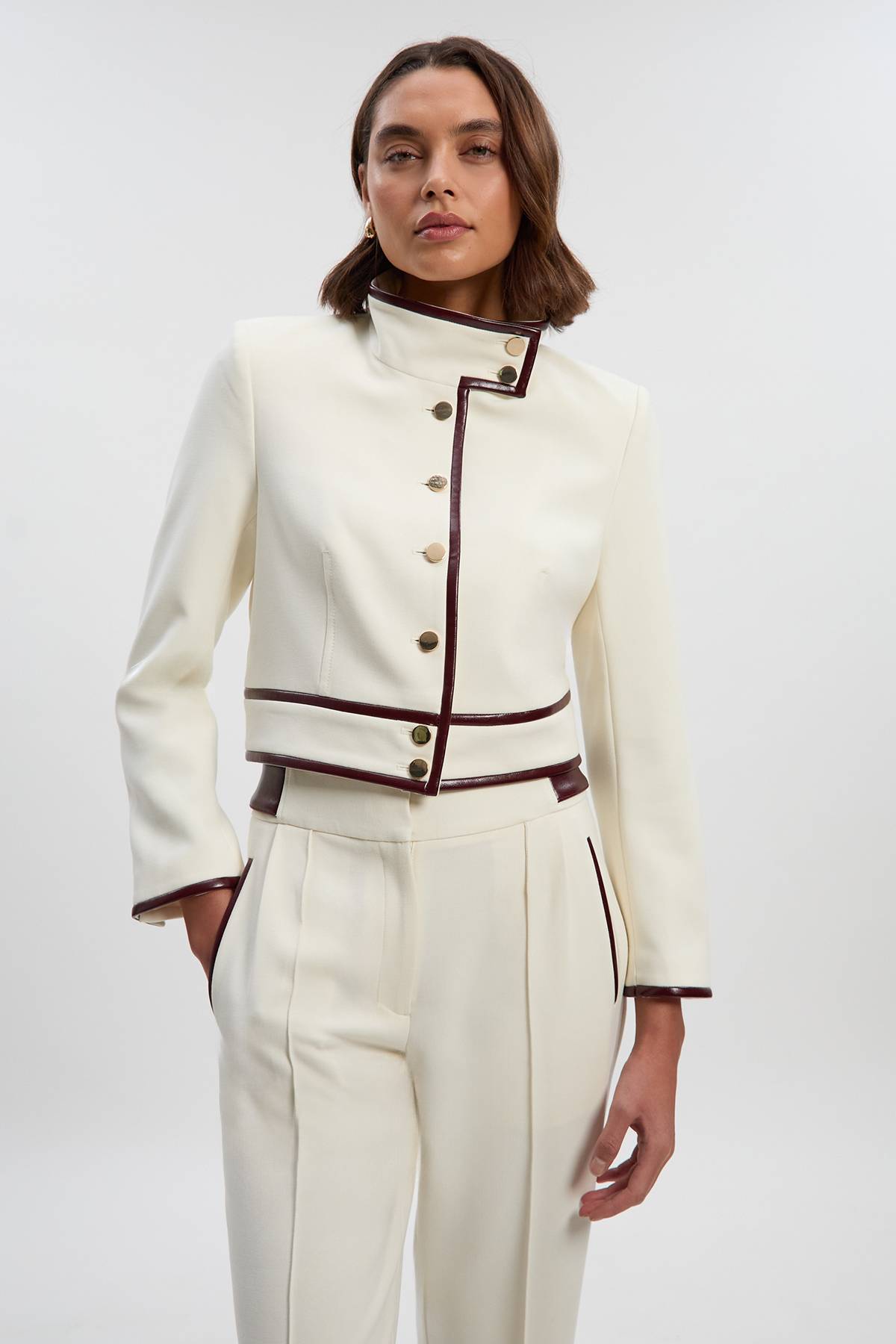 KarenMillen Veste Cintrée Ceinturée en Mélange synthétique Stretch Compact