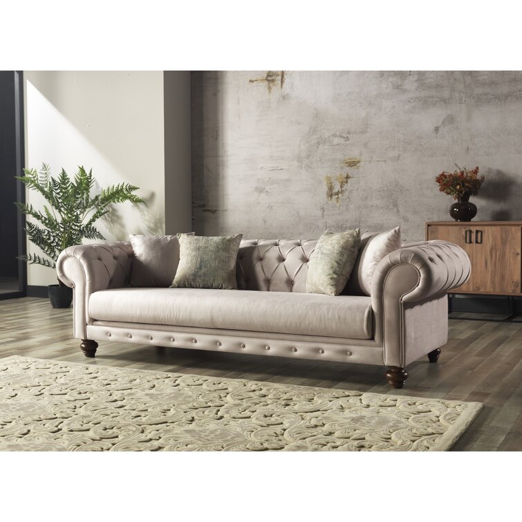 Pritt 96.1&rdquo; Rolled Arm Chesterfield Sofa