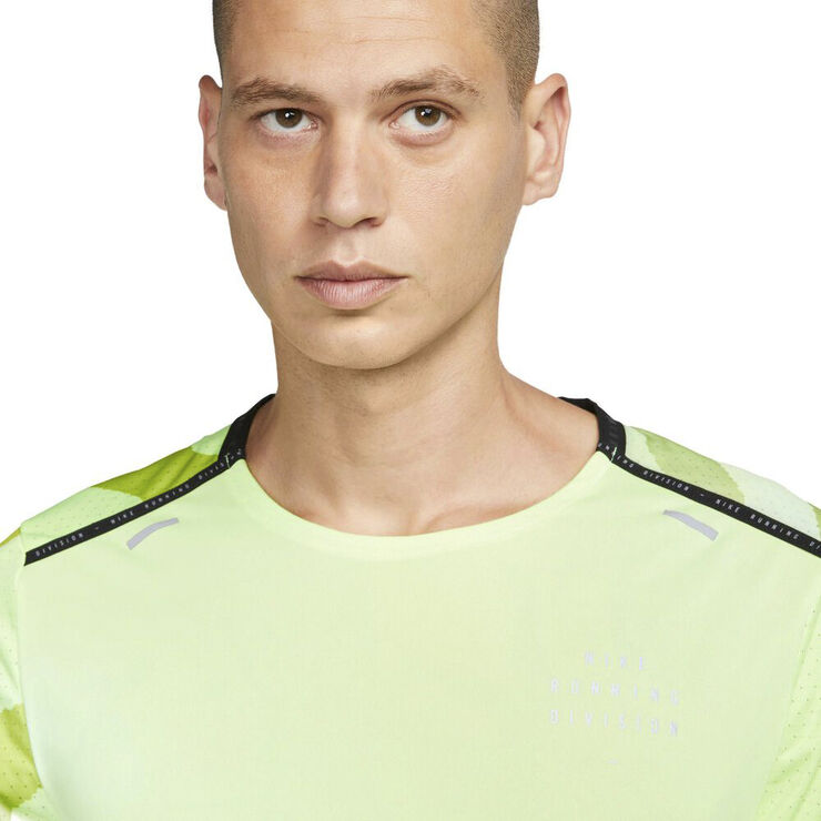 Nike Dri Fit Run Division Rise 365 T Shirt Grøn