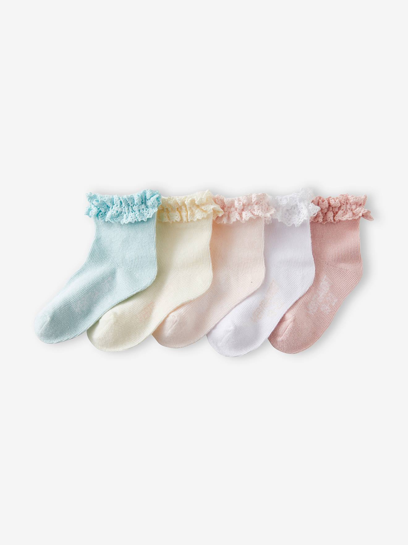 Pacote com 5 pares de meias lisas verde-claras tamanho médio para bebê menina.