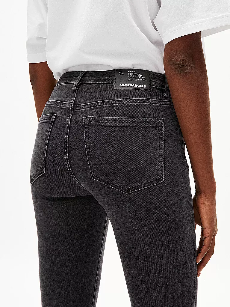 ARMEDANGELS Jeans Flared Fit ANAMAA schwarz