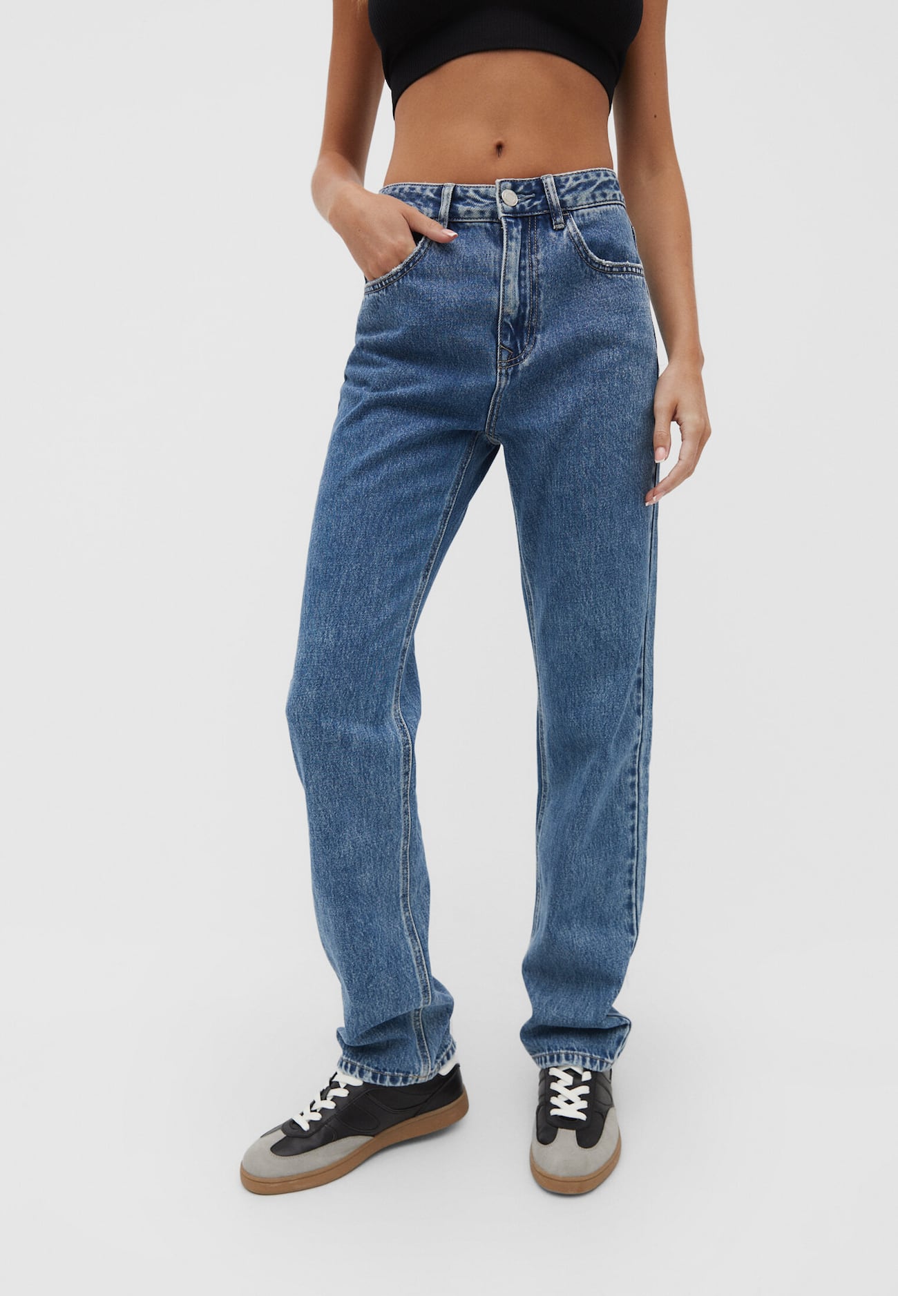 calça jeans de corte reto