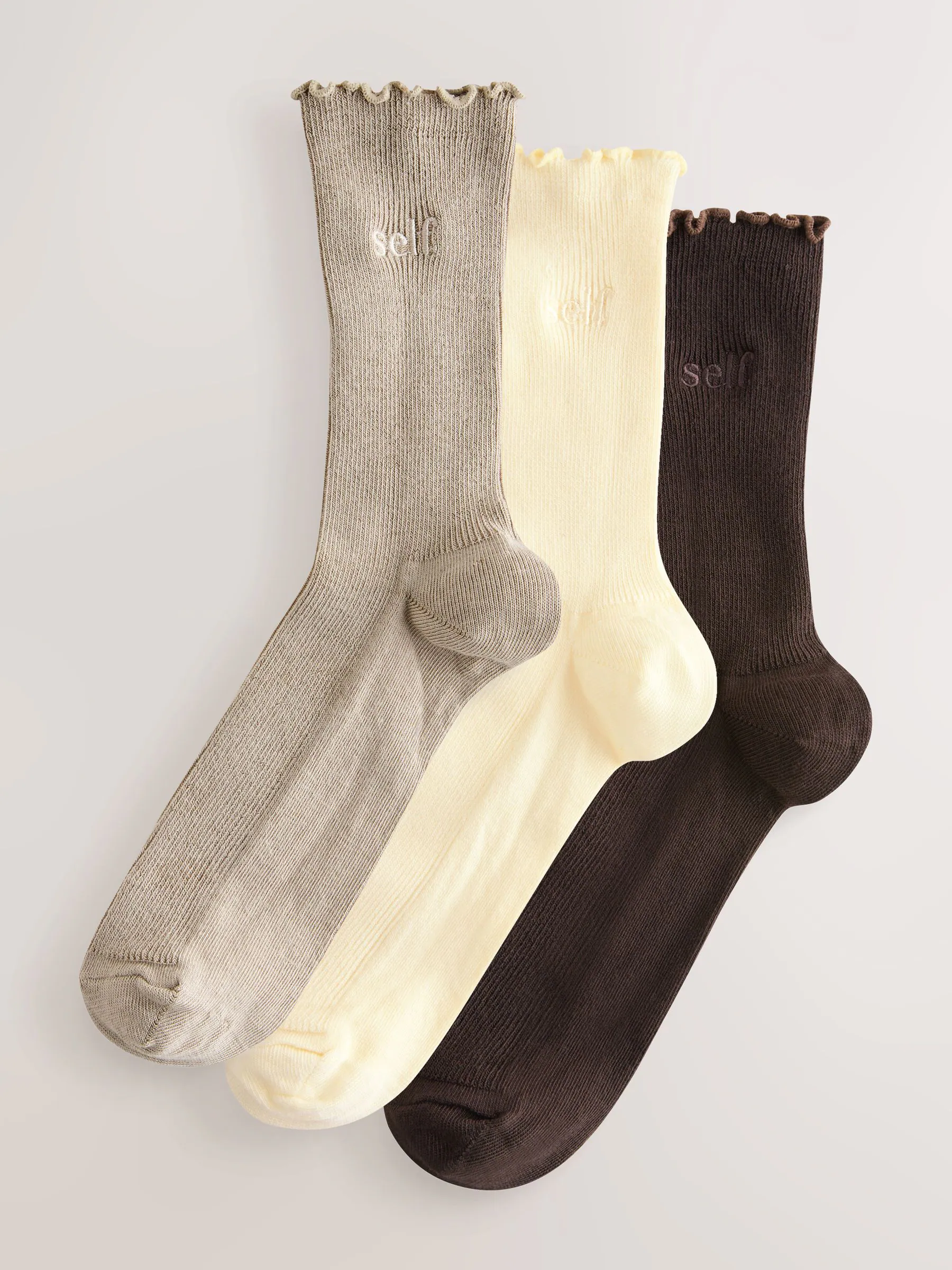 Lettuce Welt Embroidered Ankle Socks 3 Pack