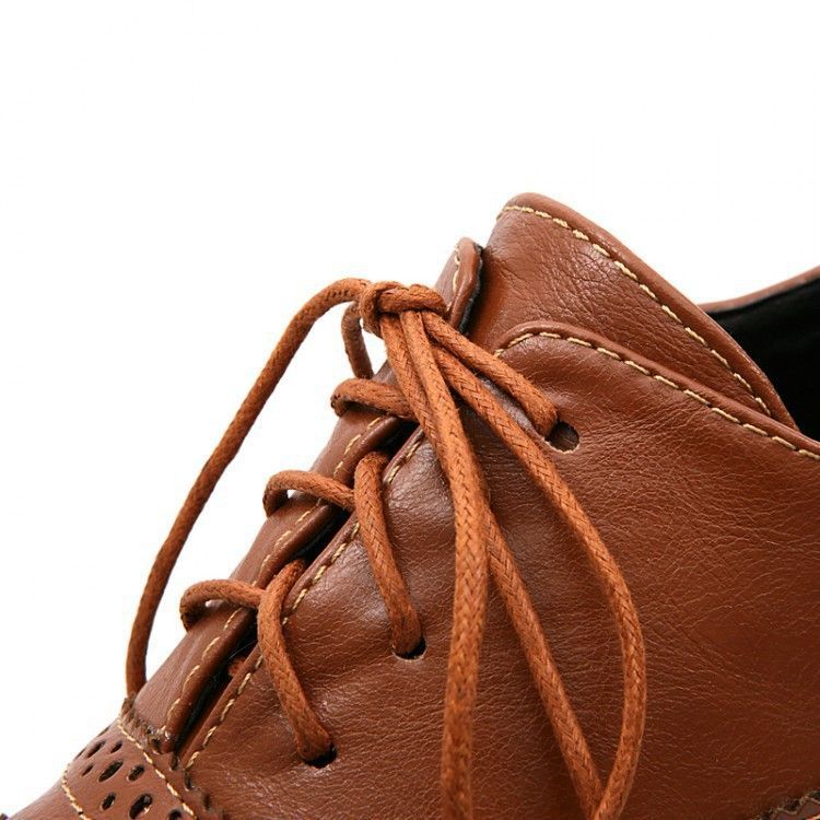 Megan - Oxford schoenen met blokhak